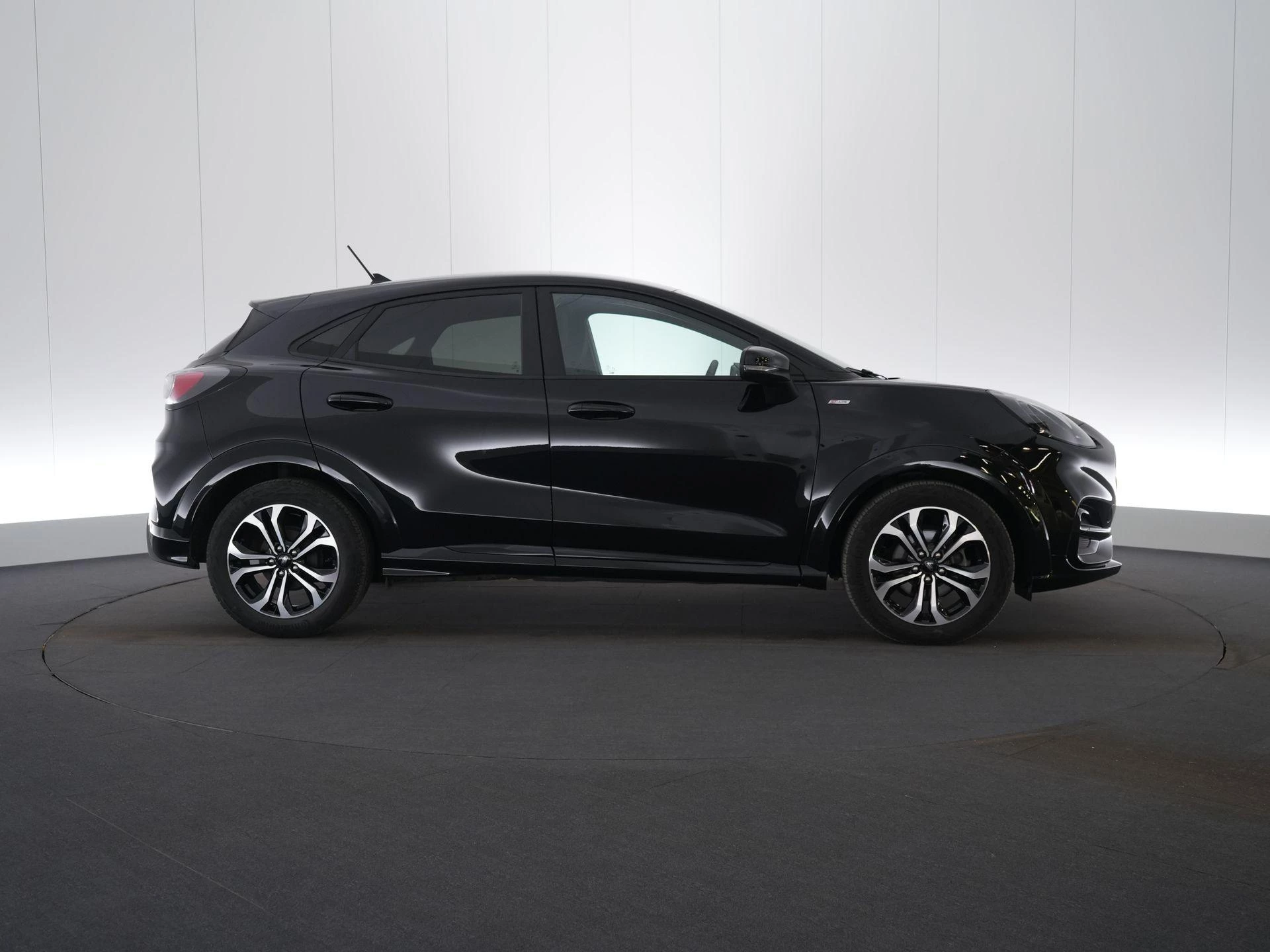 Ford Puma 1.0i Ecoboost mHEV 92kW ST-Line
