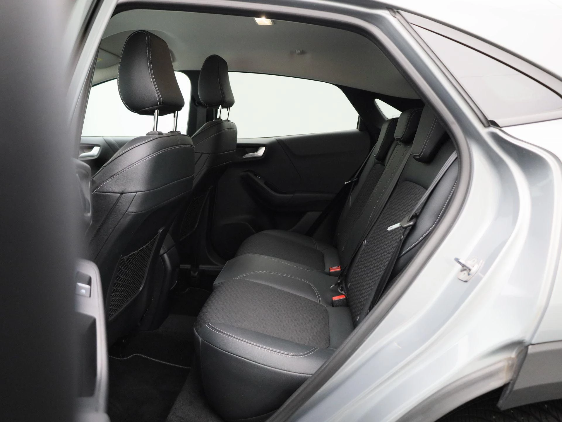 Ford Puma 1.0i Ecoboost mHEV 92kW Titanium