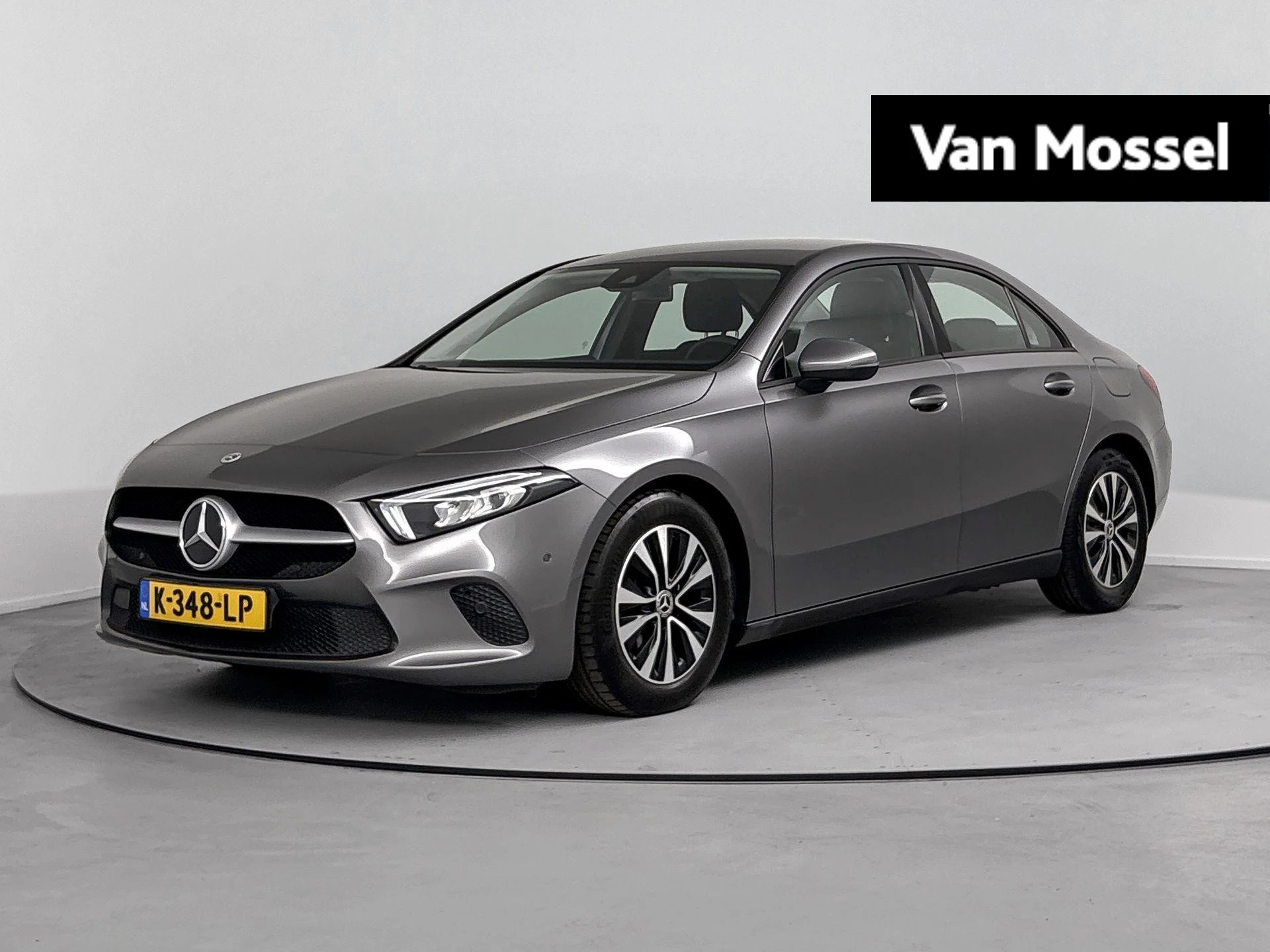 Mercedes-Benz-A-Klasse-image-0