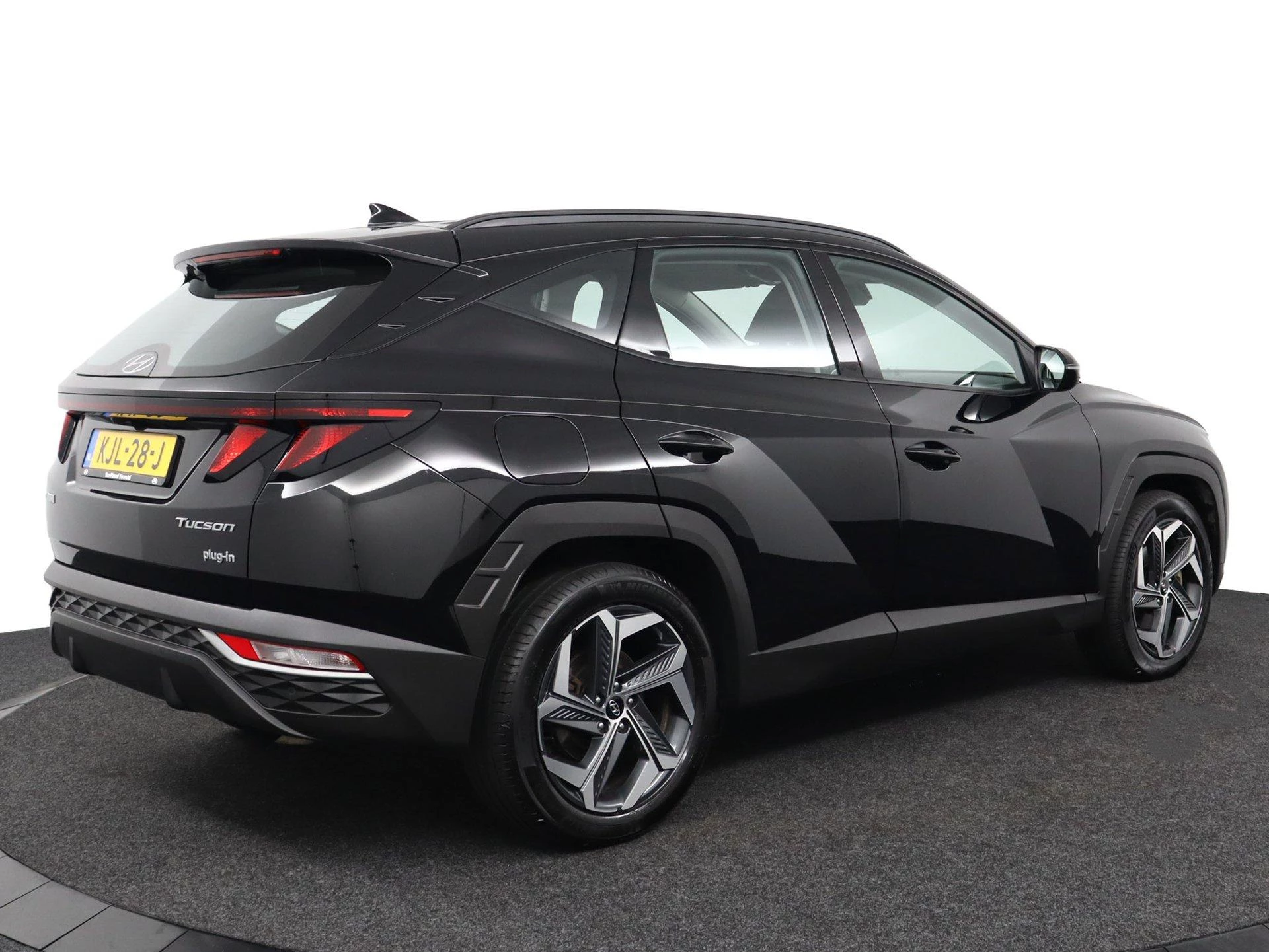 Hyundai Tucson 1.6 T-GDI PHEV Comfort 4WD Automaat |
