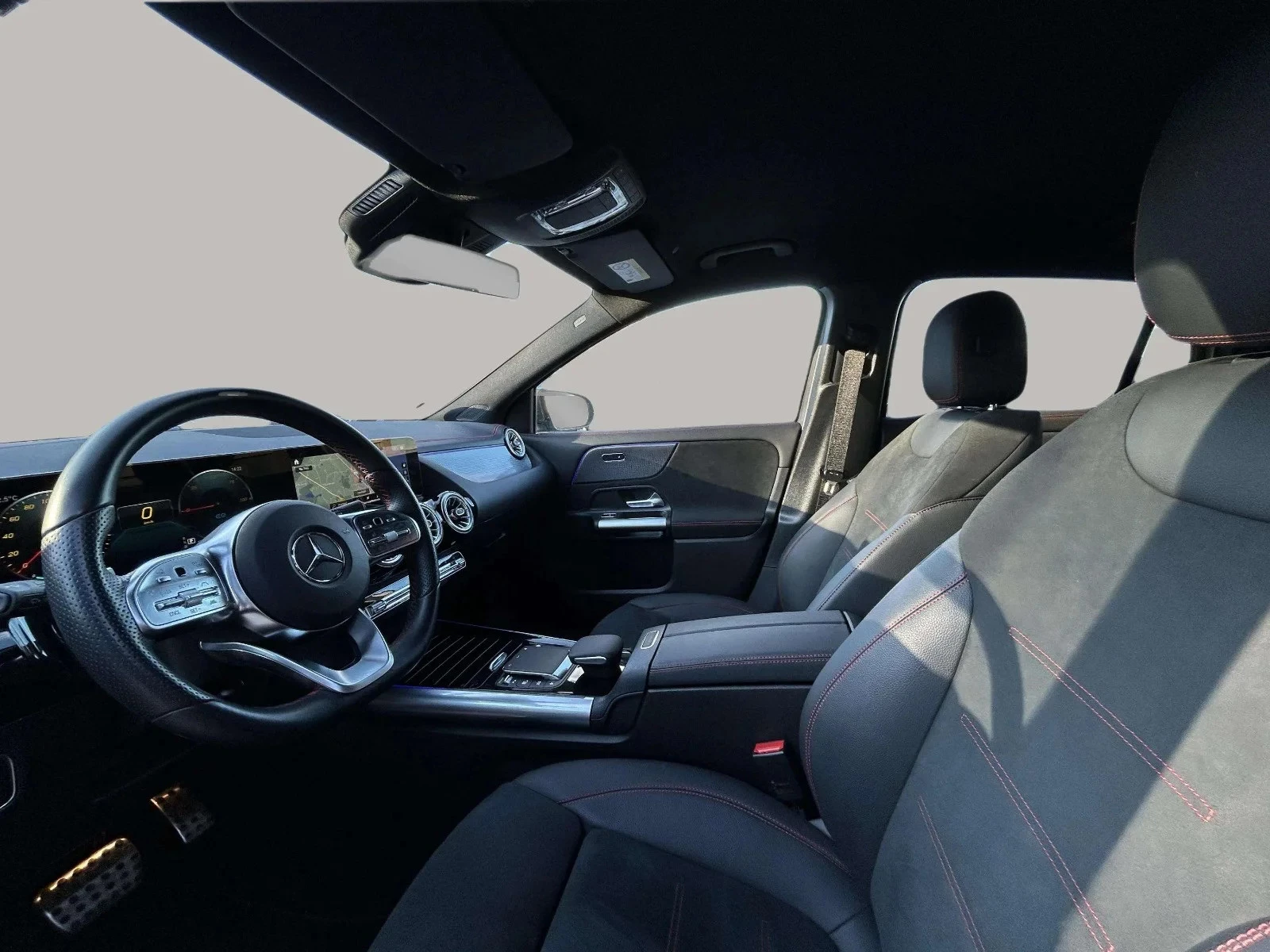 Mercedes-Benz-EQA-image-9