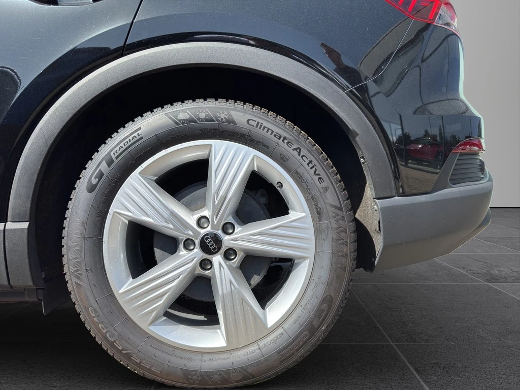 Audi-Q4 e-tron-image-5