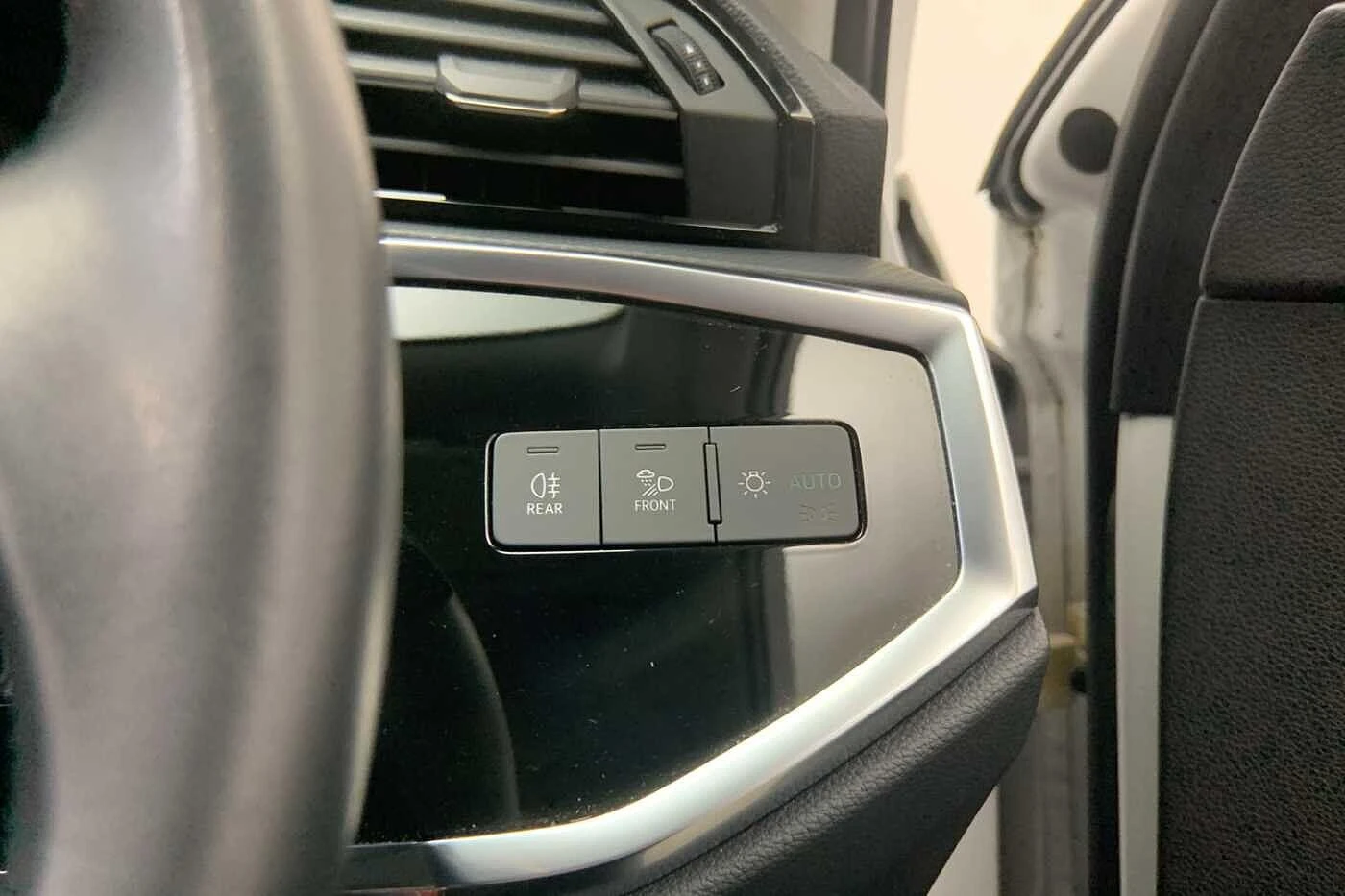Audi-Q3-image-13