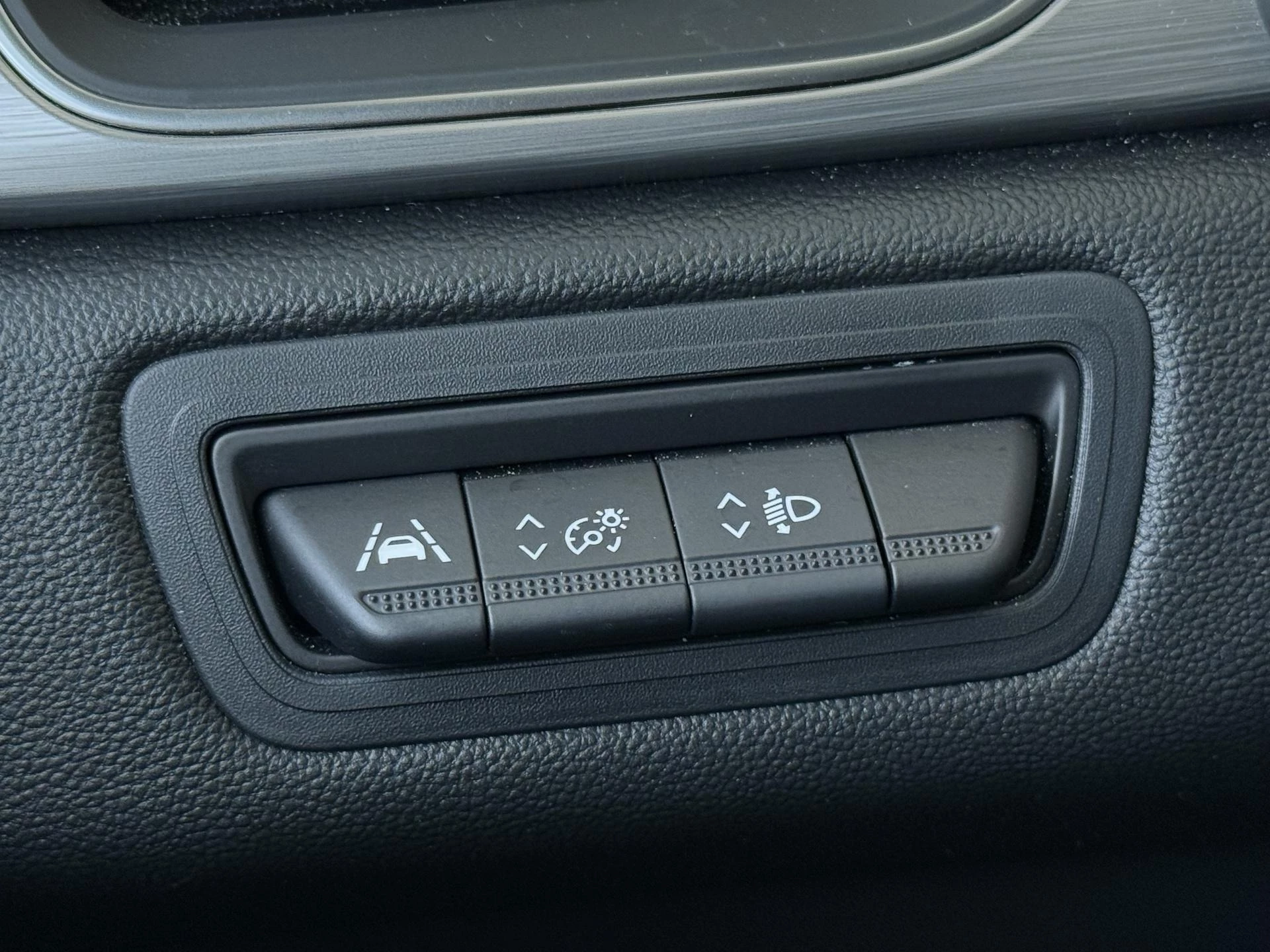 Renault-Captur-image-24