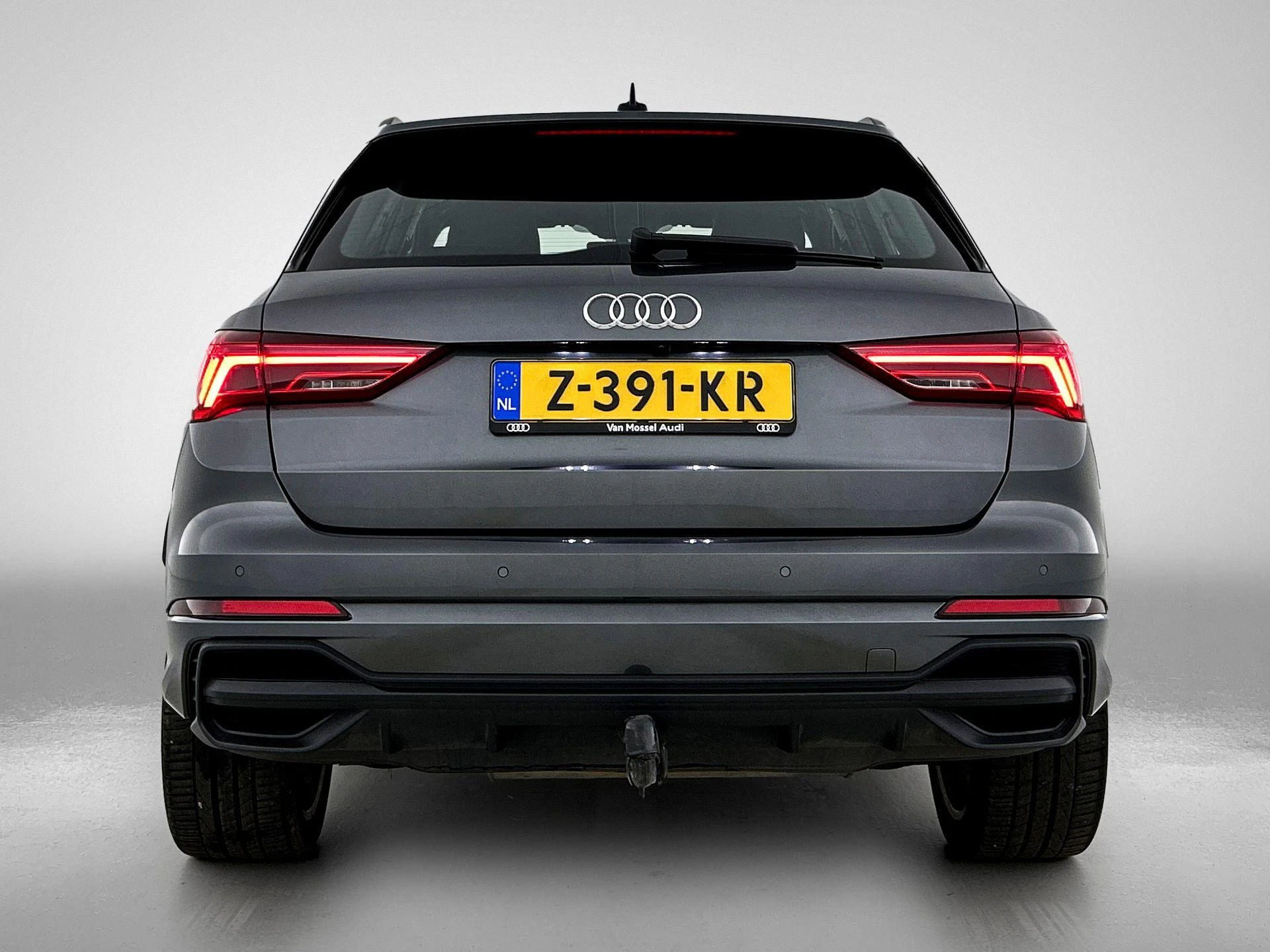 Audi-Q3-image-2