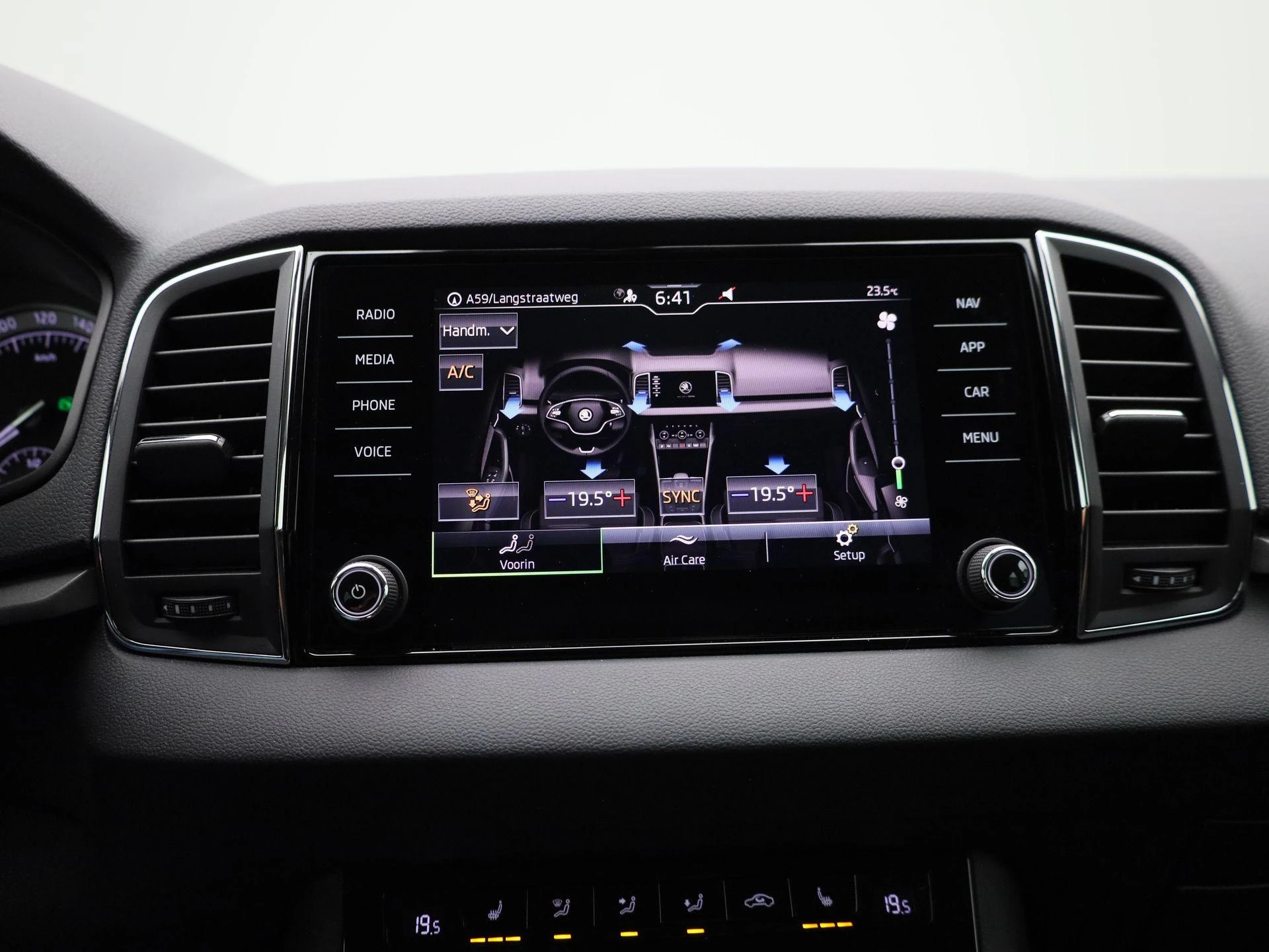 Škoda-Karoq-image-28