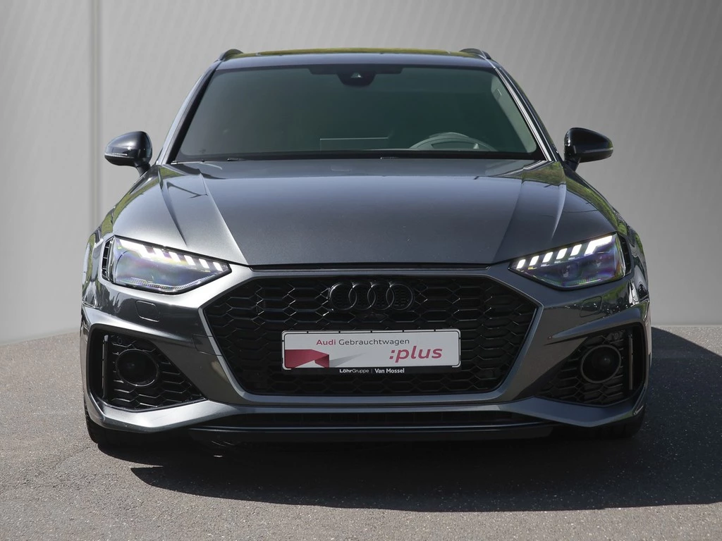 Audi RS4 Avant 2.9 TFSI Navi Matrix Panorama AHK B&O