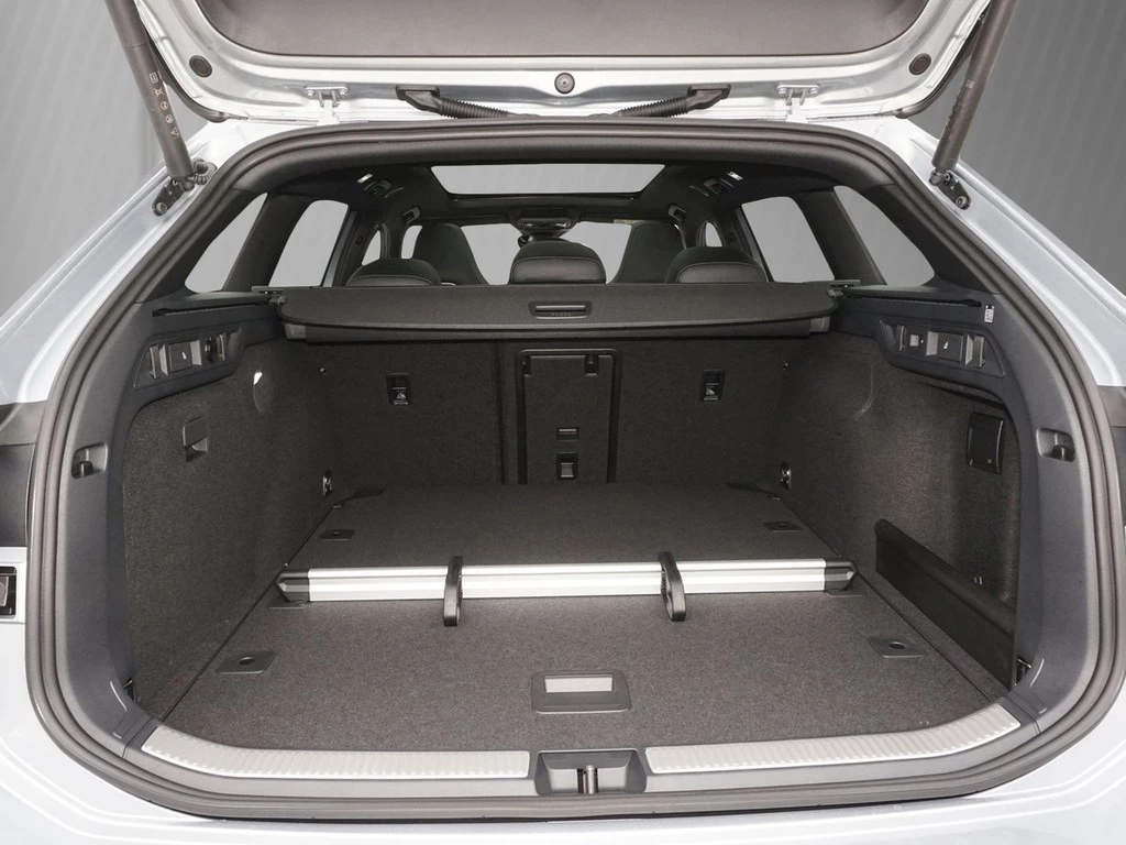 Volkswagen-Passat-image-5