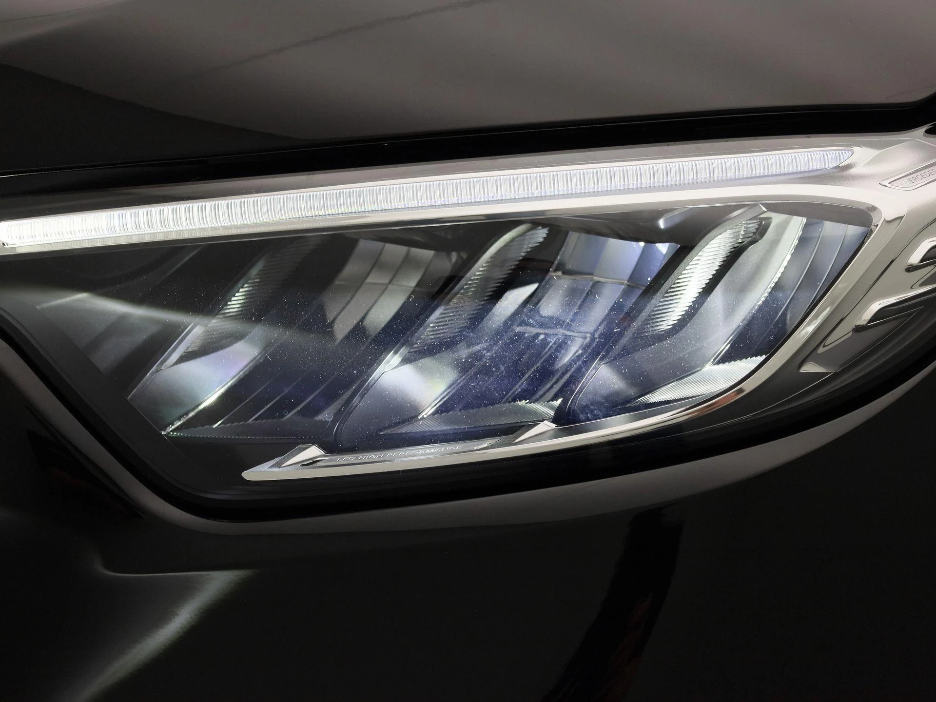 Mercedes-Benz-GLC-image-17