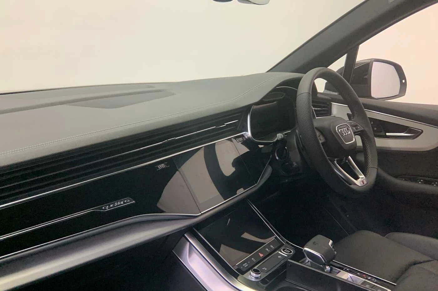 Audi-Q7-image-11