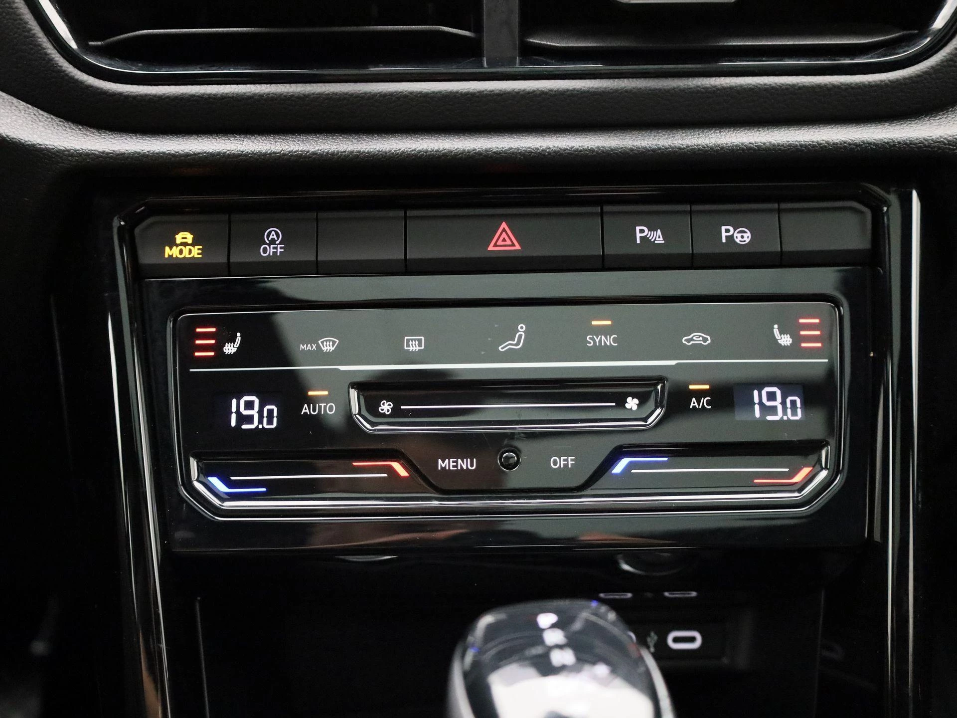 Volkswagen T-Roc 2.0 TDI 110kW Style Business DSG