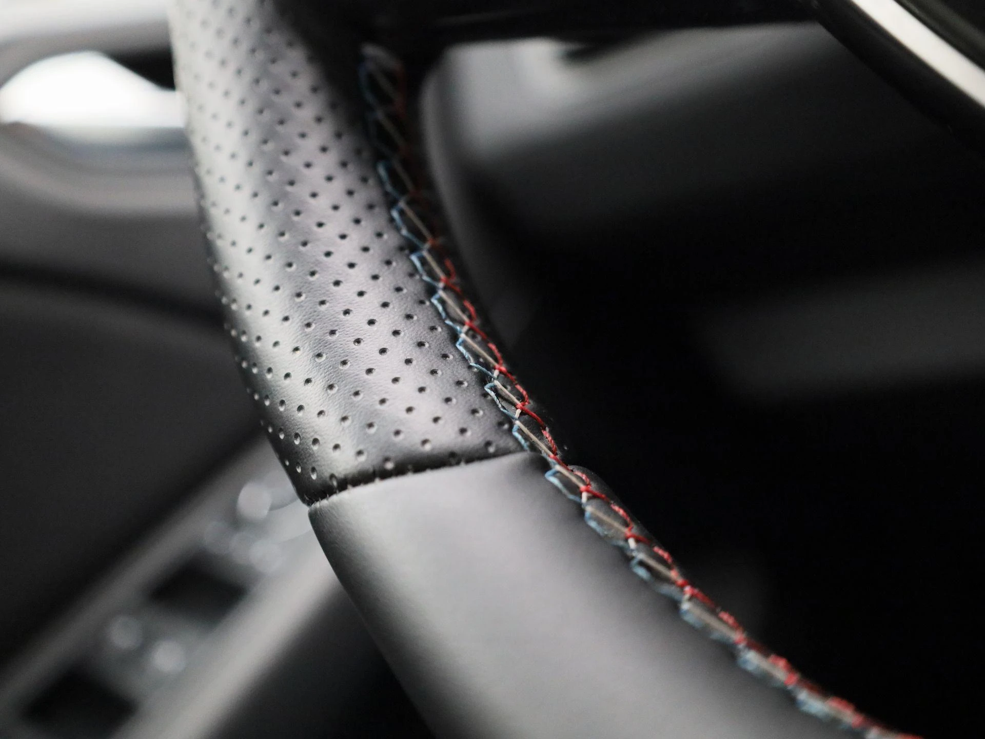 Renault-Clio-image-23