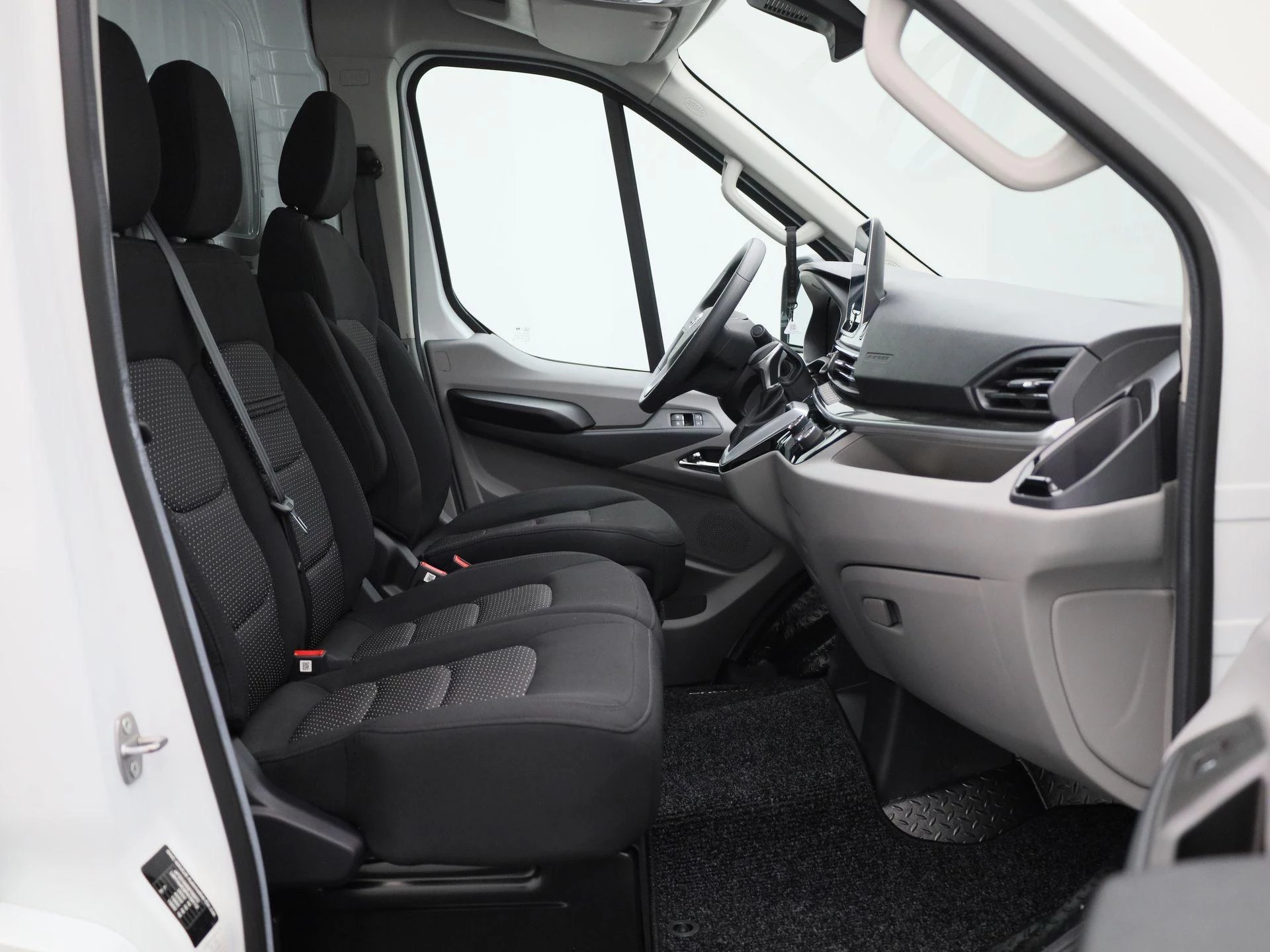 Maxus eDeliver9 L3H2 Business DEAL 89 kWh