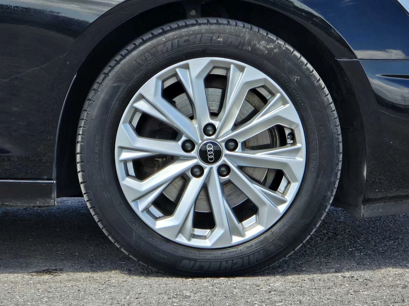 Audi-A4-image-4