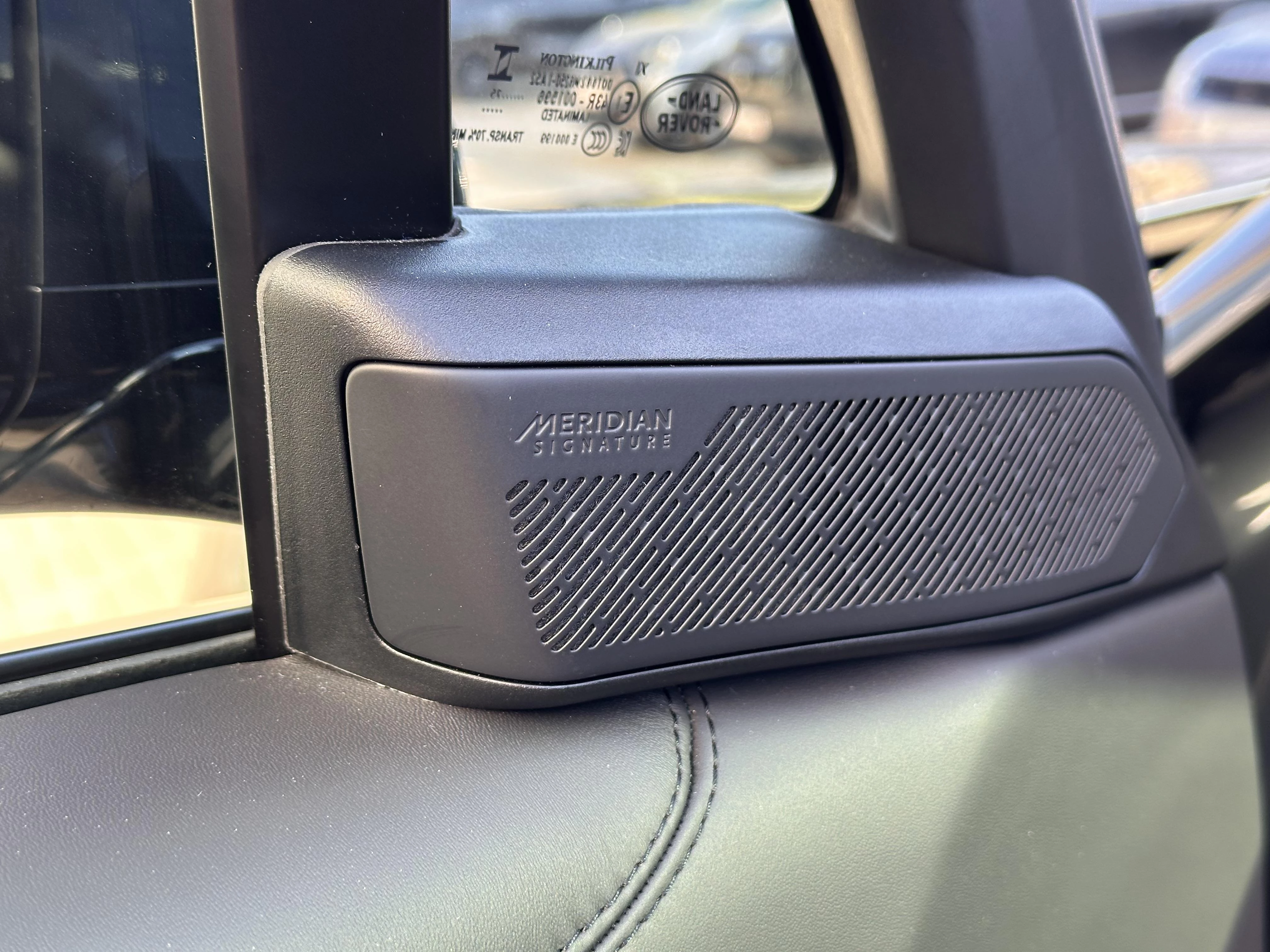 Land Rover-Range Rover-image-29