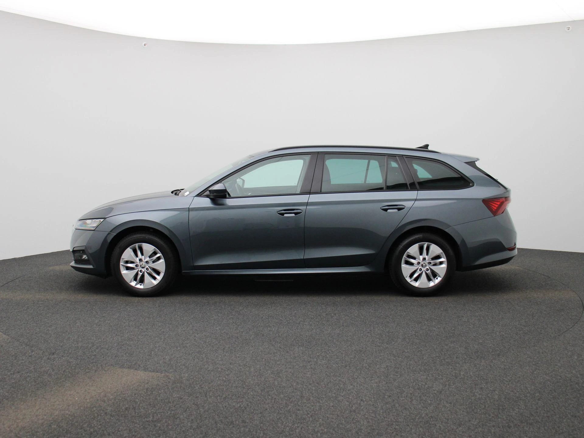Škoda-Octavia-image-3