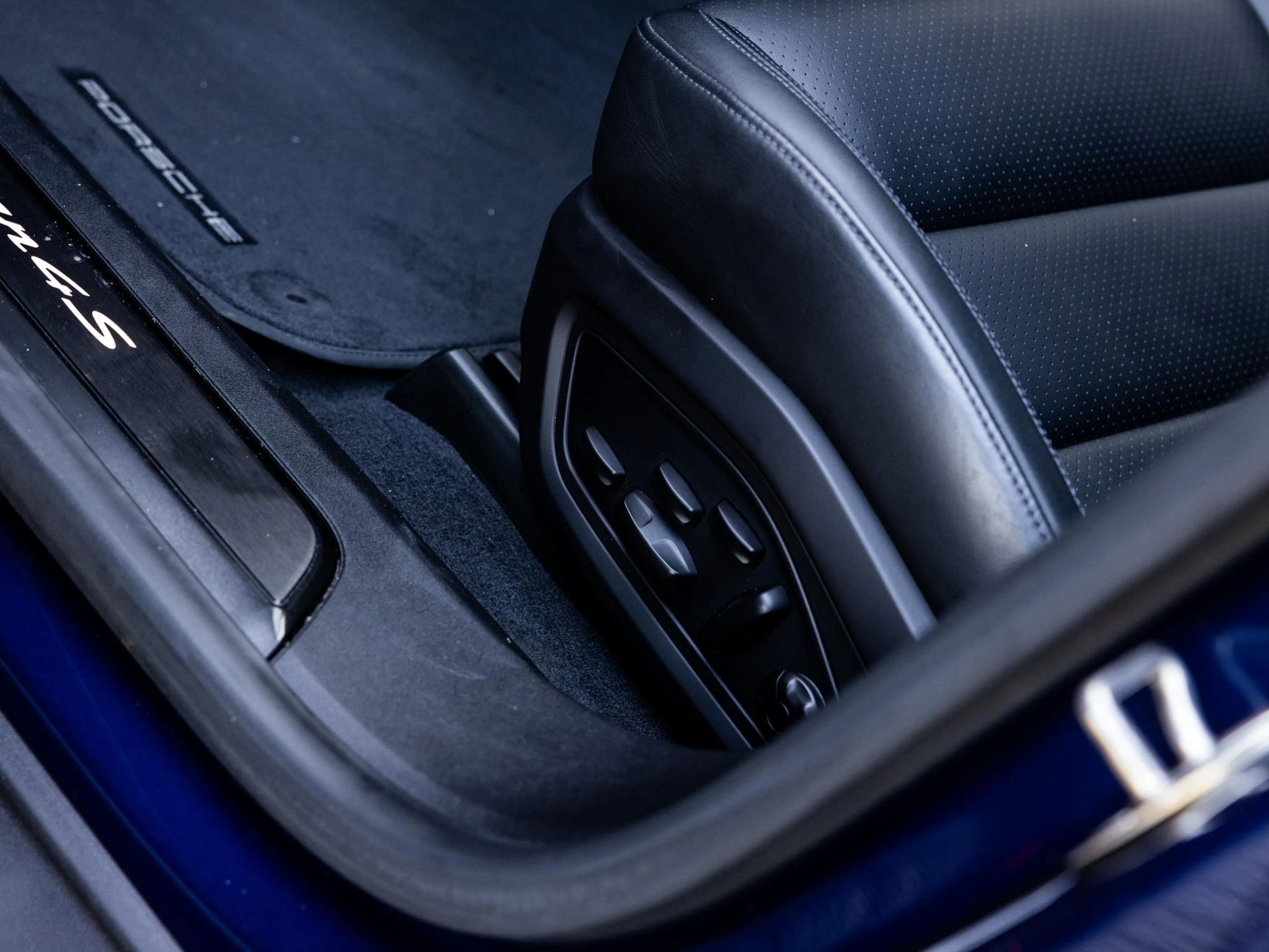 Porsche-Taycan-image-26