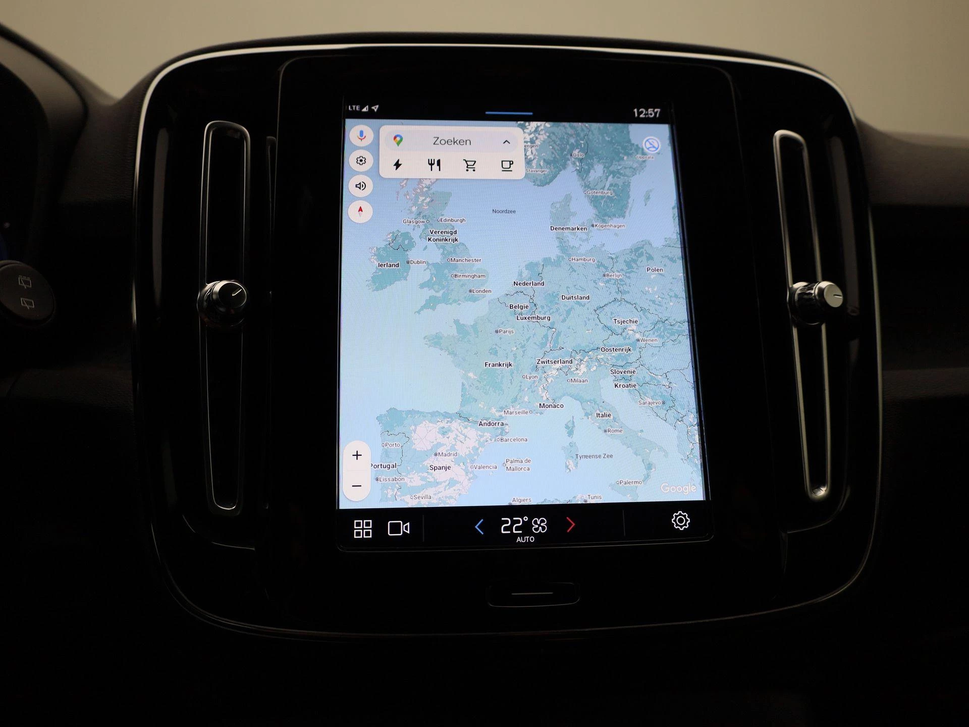 Volvo XC40 Recharge Core