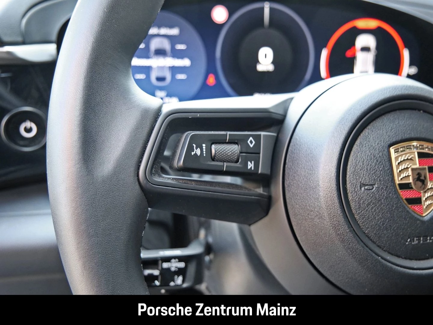 Porsche Macan 4 Luftfederung PASM 21-Zoll LED-Matrix -