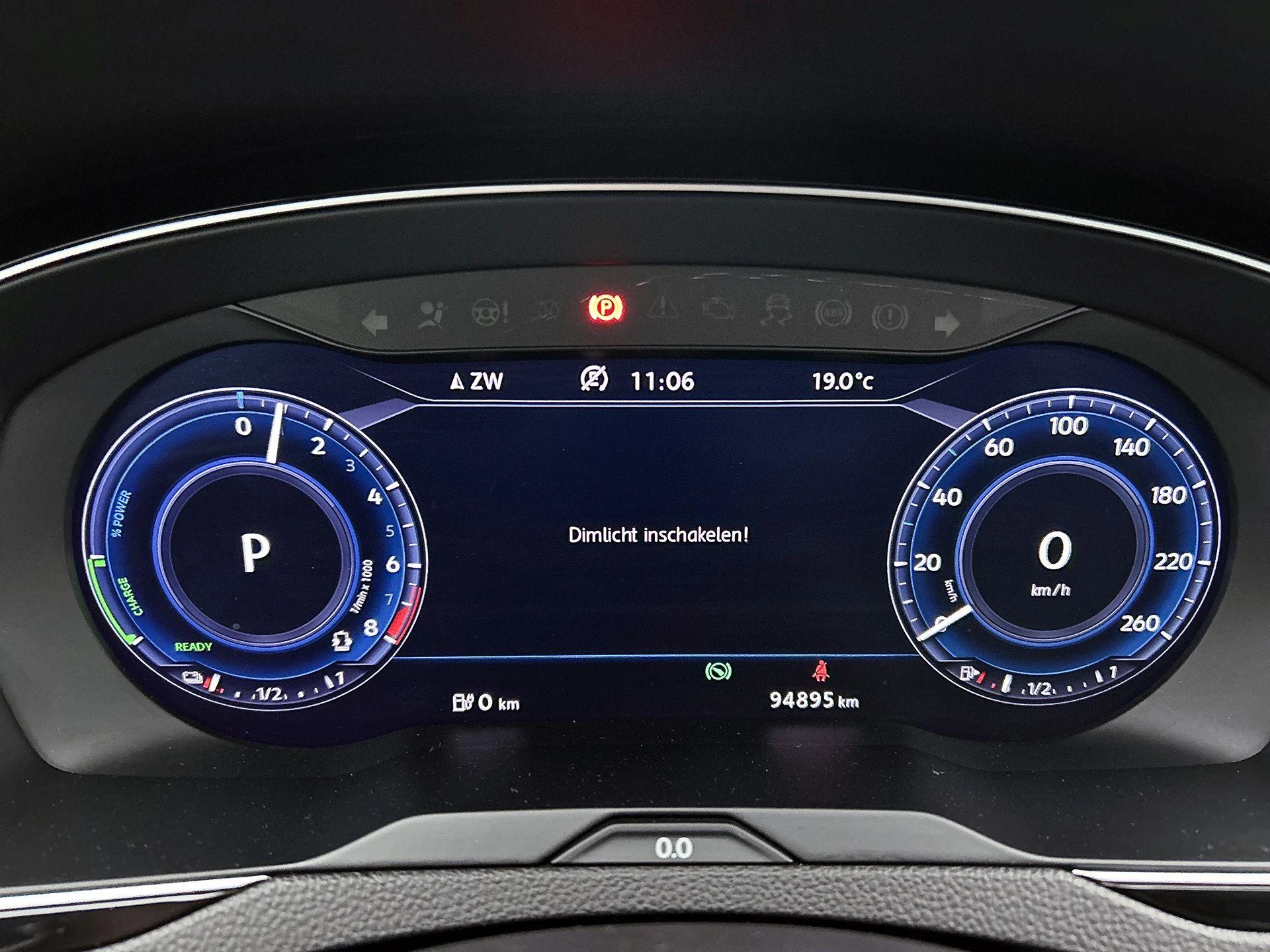 Volkswagen-Passat-image-19