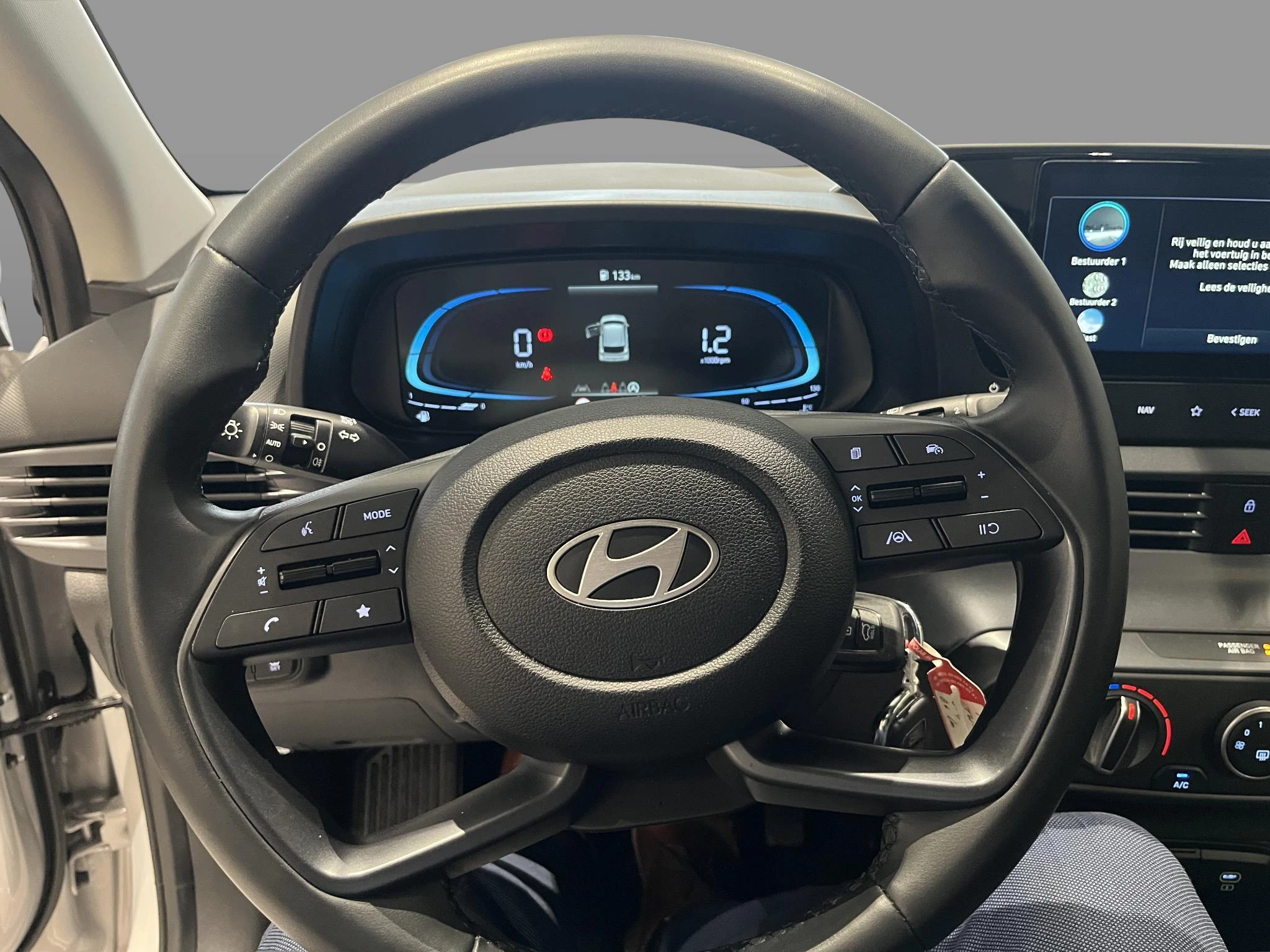 Hyundai i20 TWIST MT6