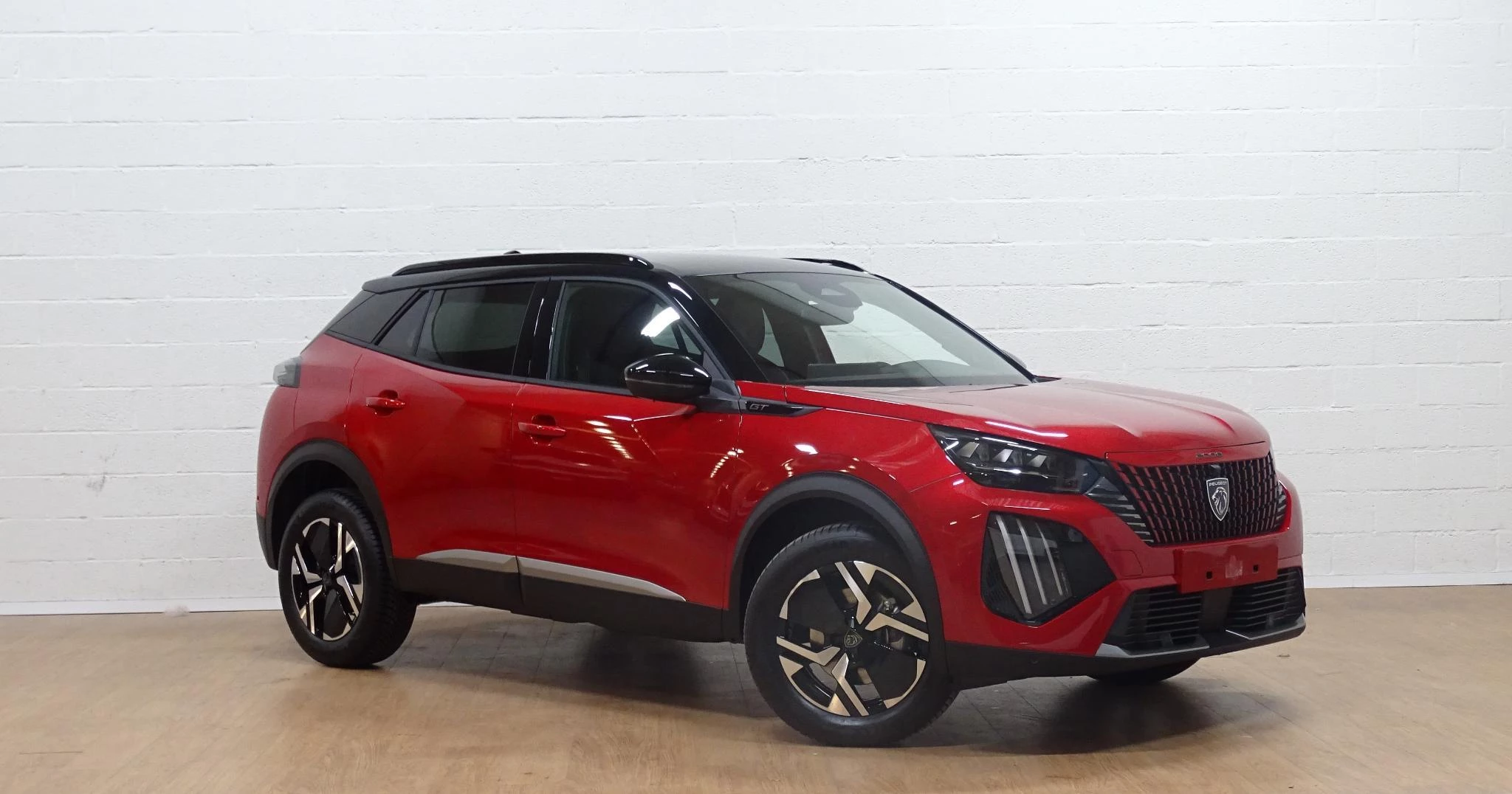 Peugeot 2008 1.2 HYBRID 145 e-DSC6 GT