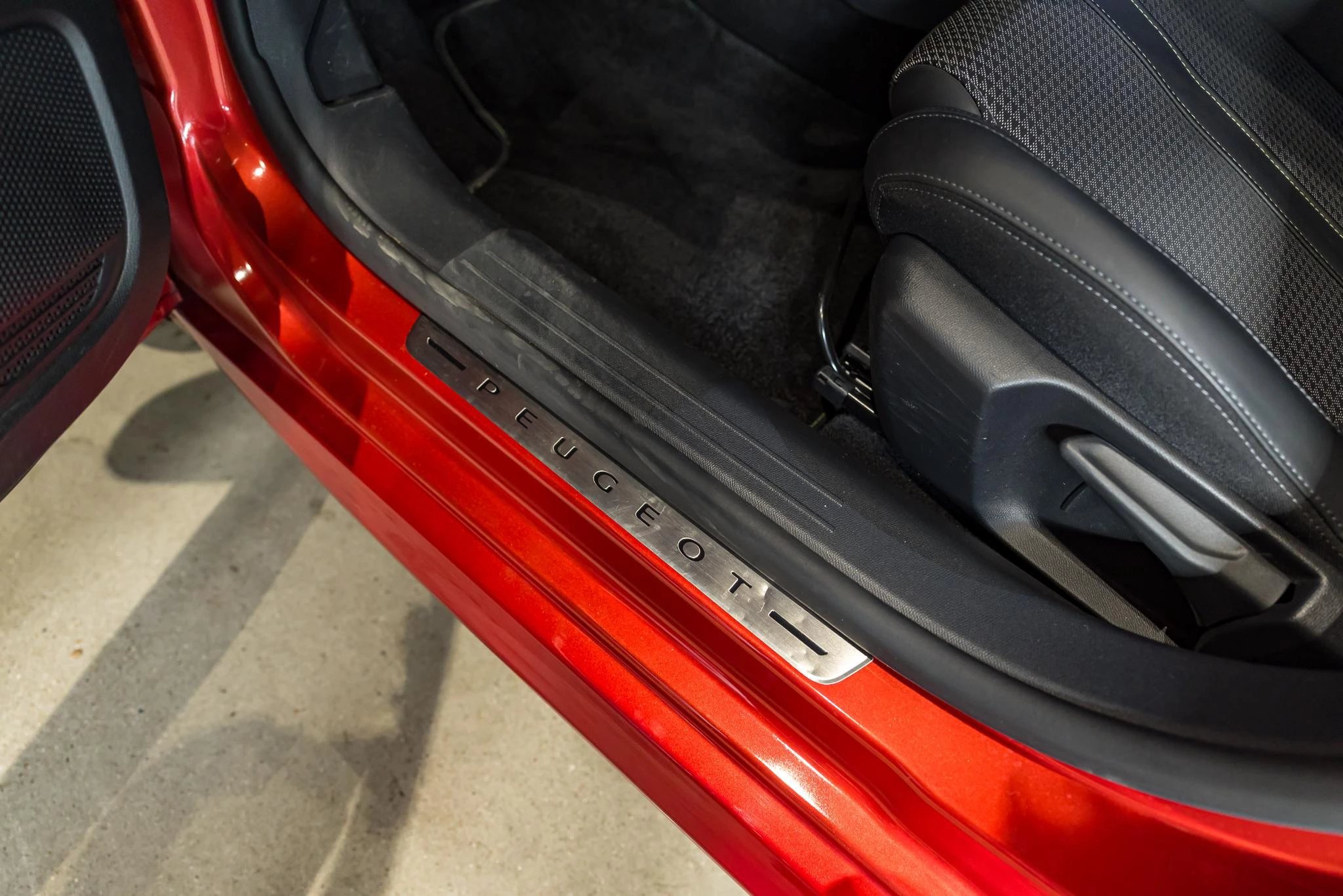 Peugeot 208 1.2 100 DSC6 Active