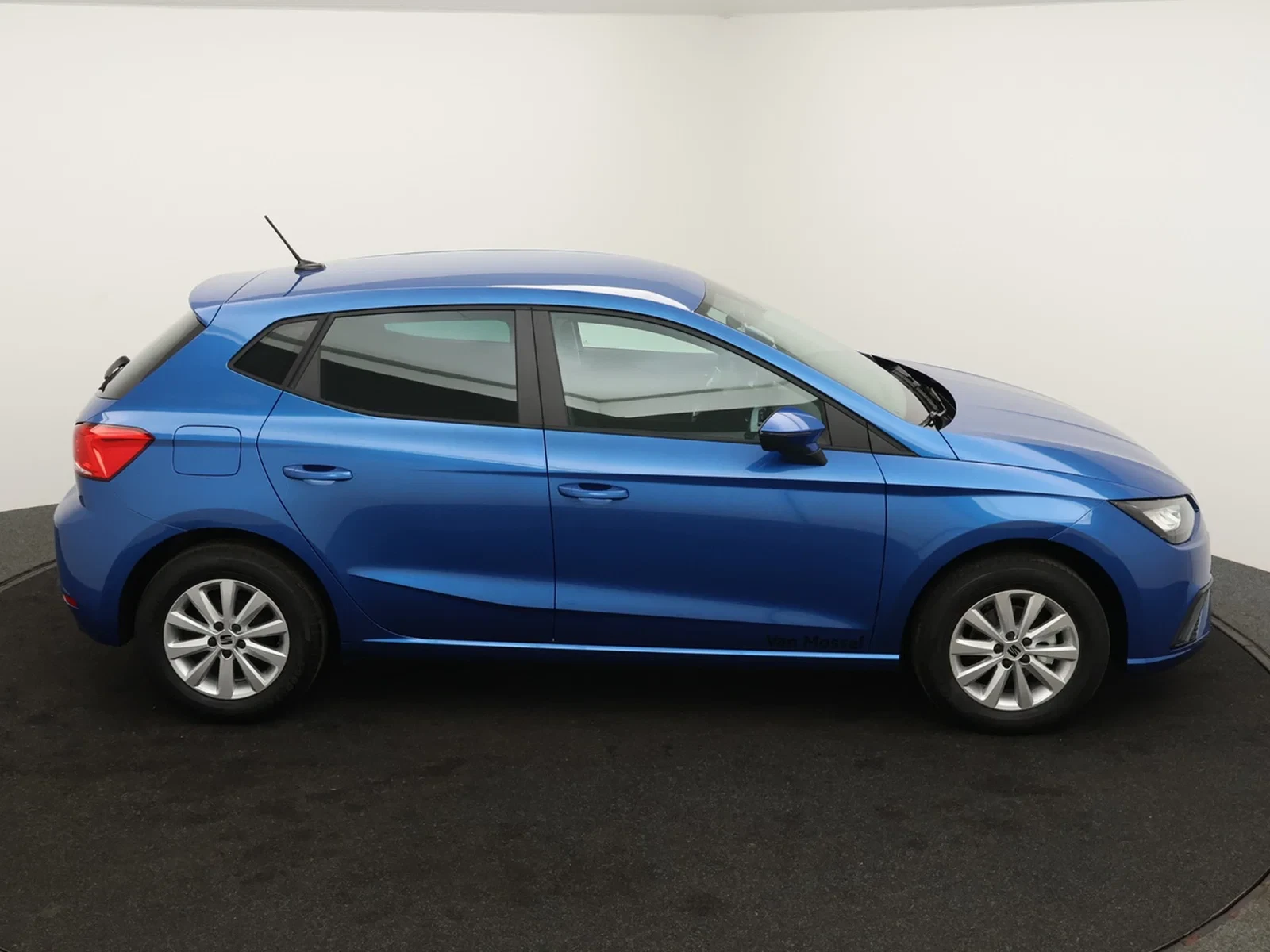 SEAT Ibiza 5P/D Ibiza Move! 1.0TSI 95pk Manueel *NAVI*CRUISE*PDC ACHTER*BLTH*DIGITAL DASHBOARD*...
