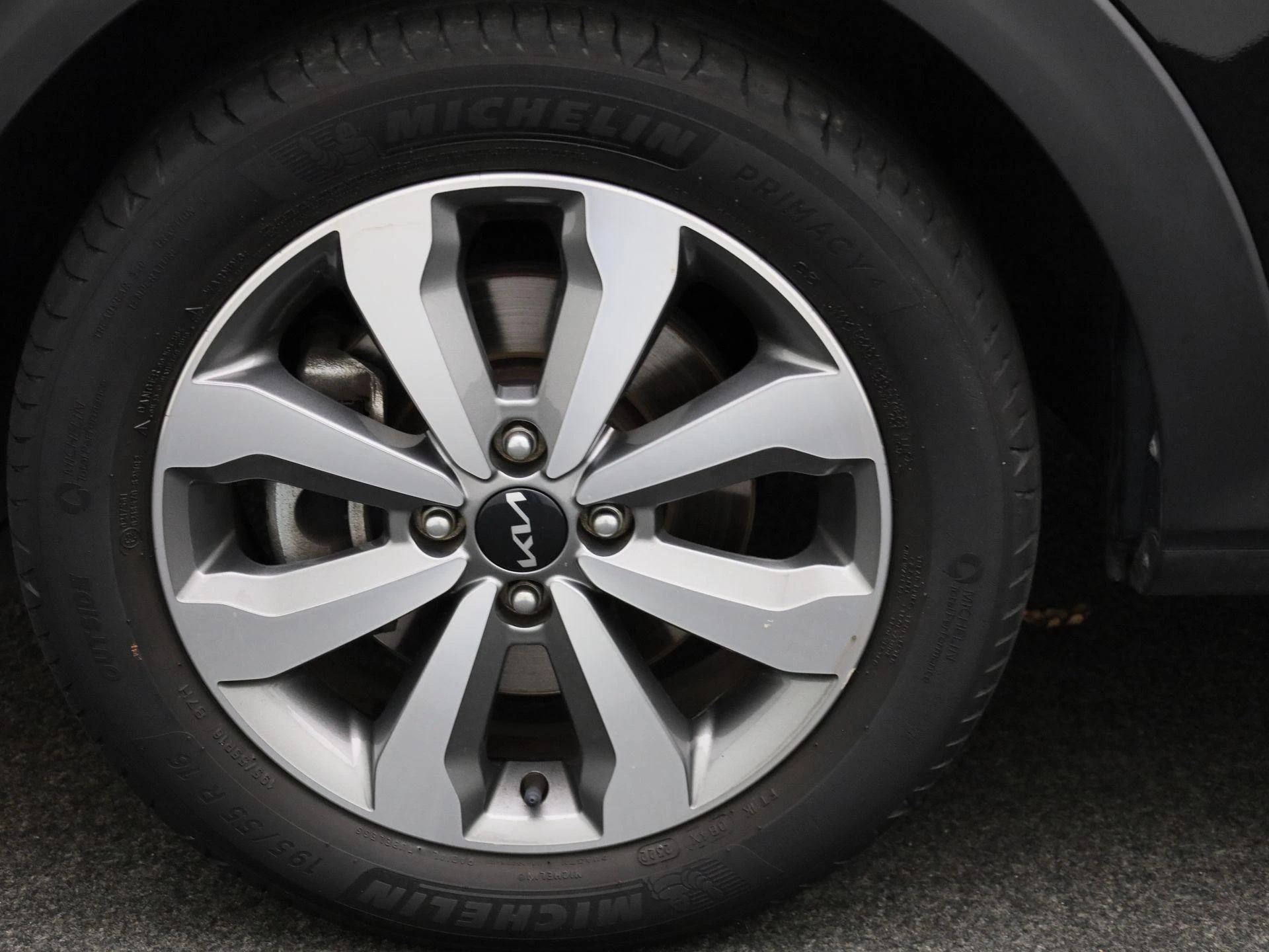 Kia-Stonic-image-11