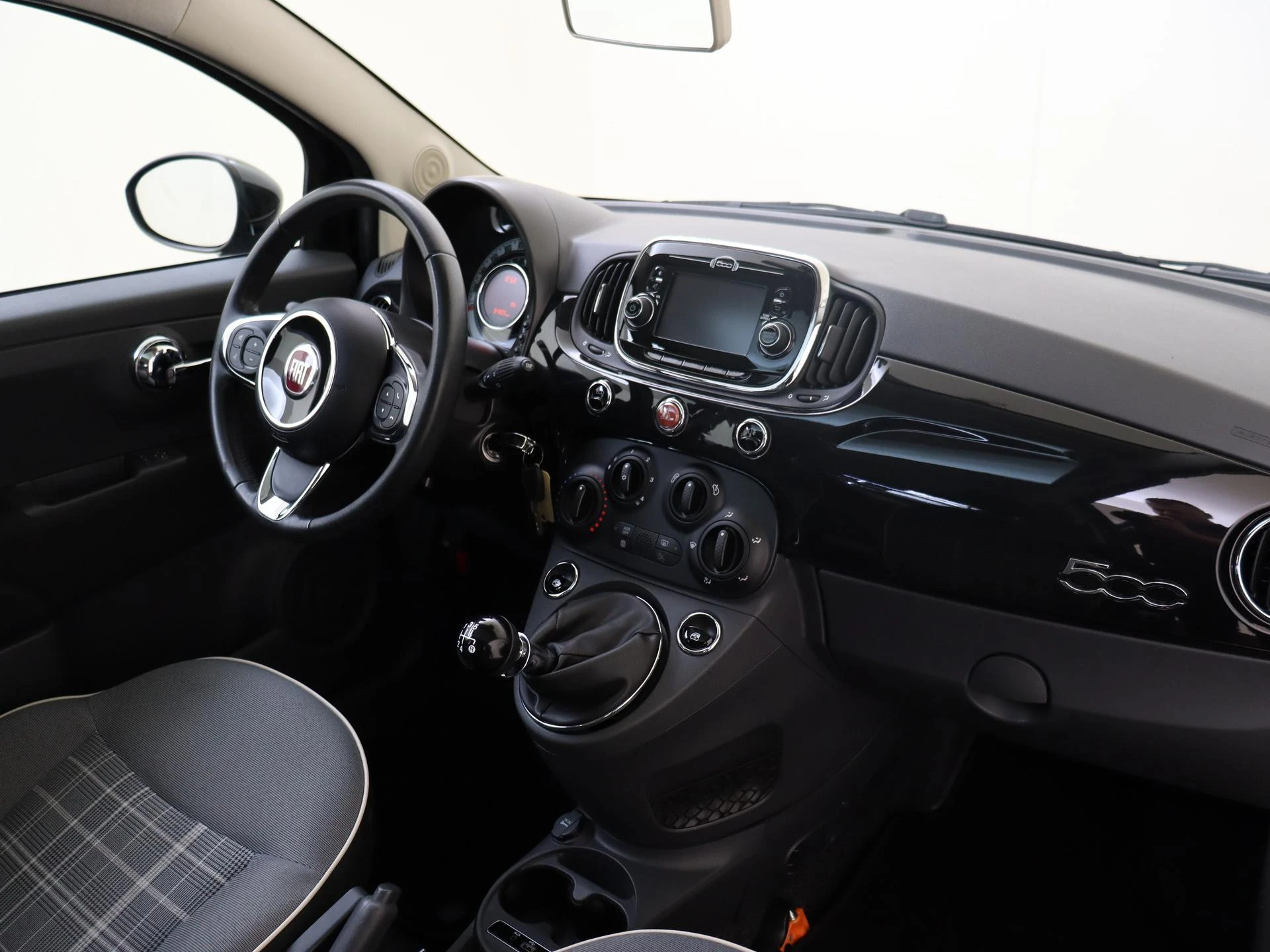 Fiat-500-image-4