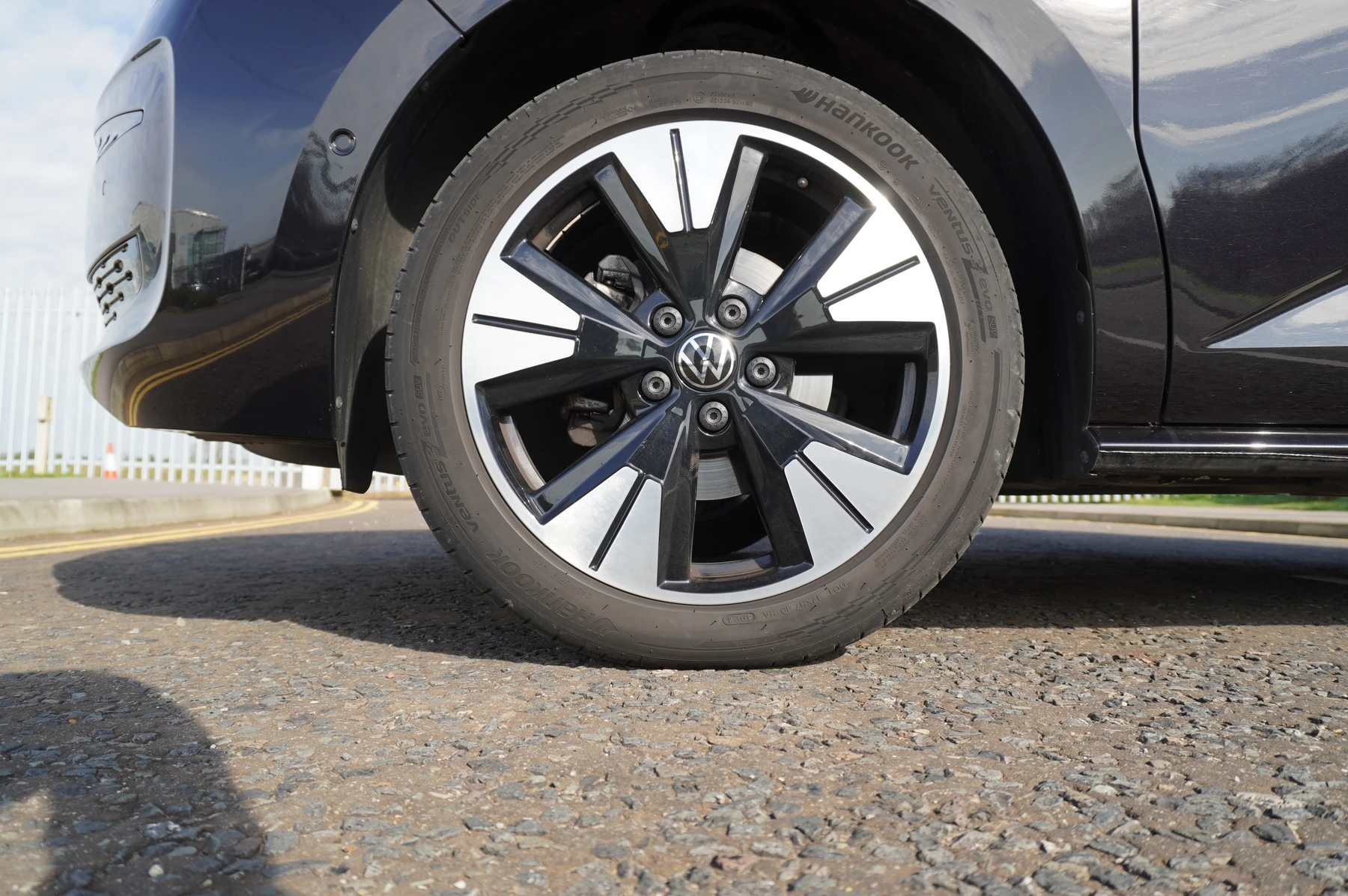Volkswagen-Multivan-image-4
