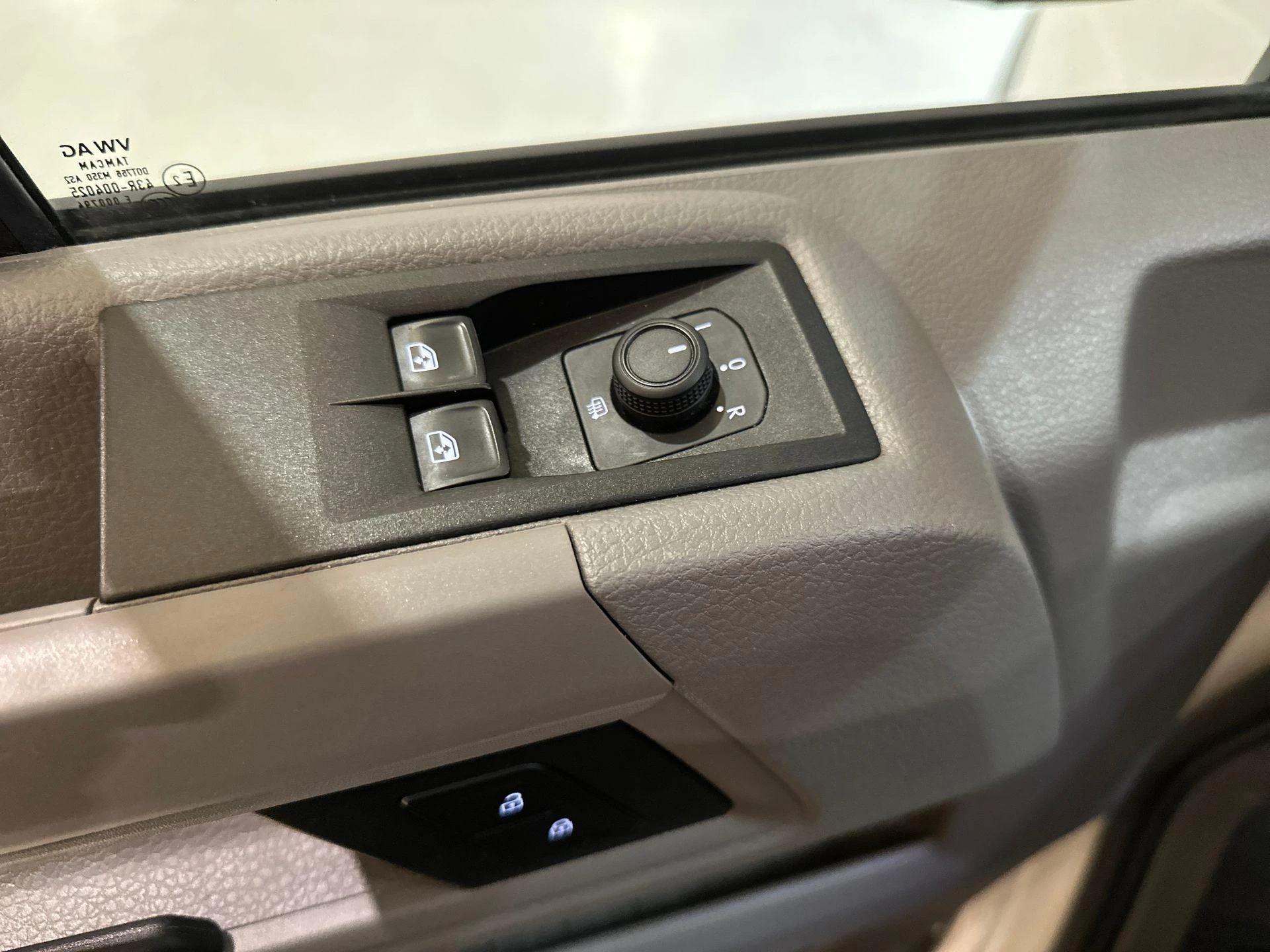 Volkswagen-Crafter-image-24