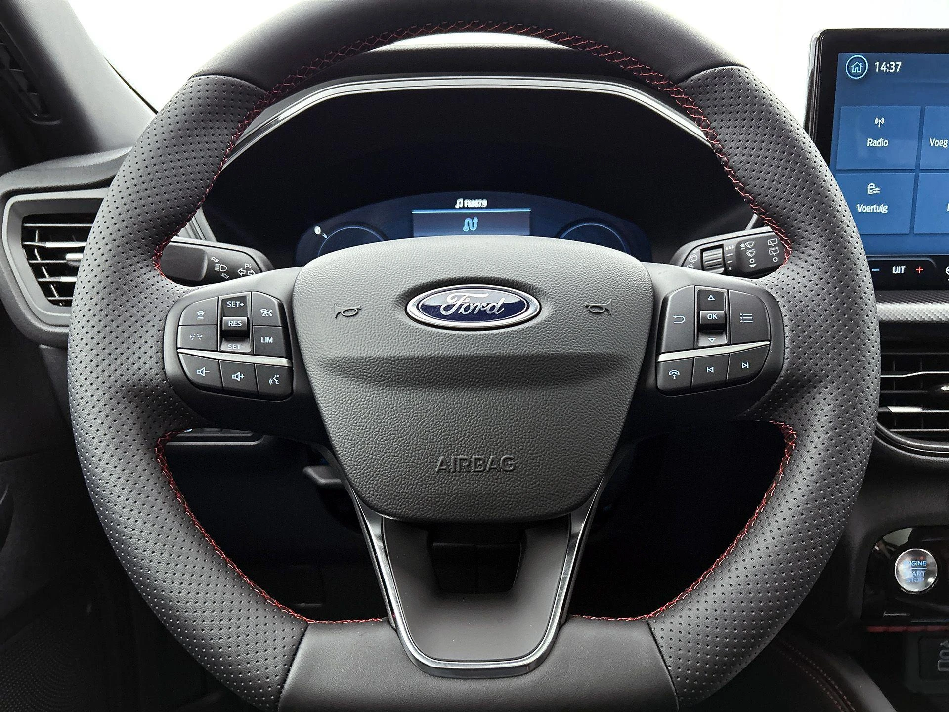 Ford-Kuga-image-31