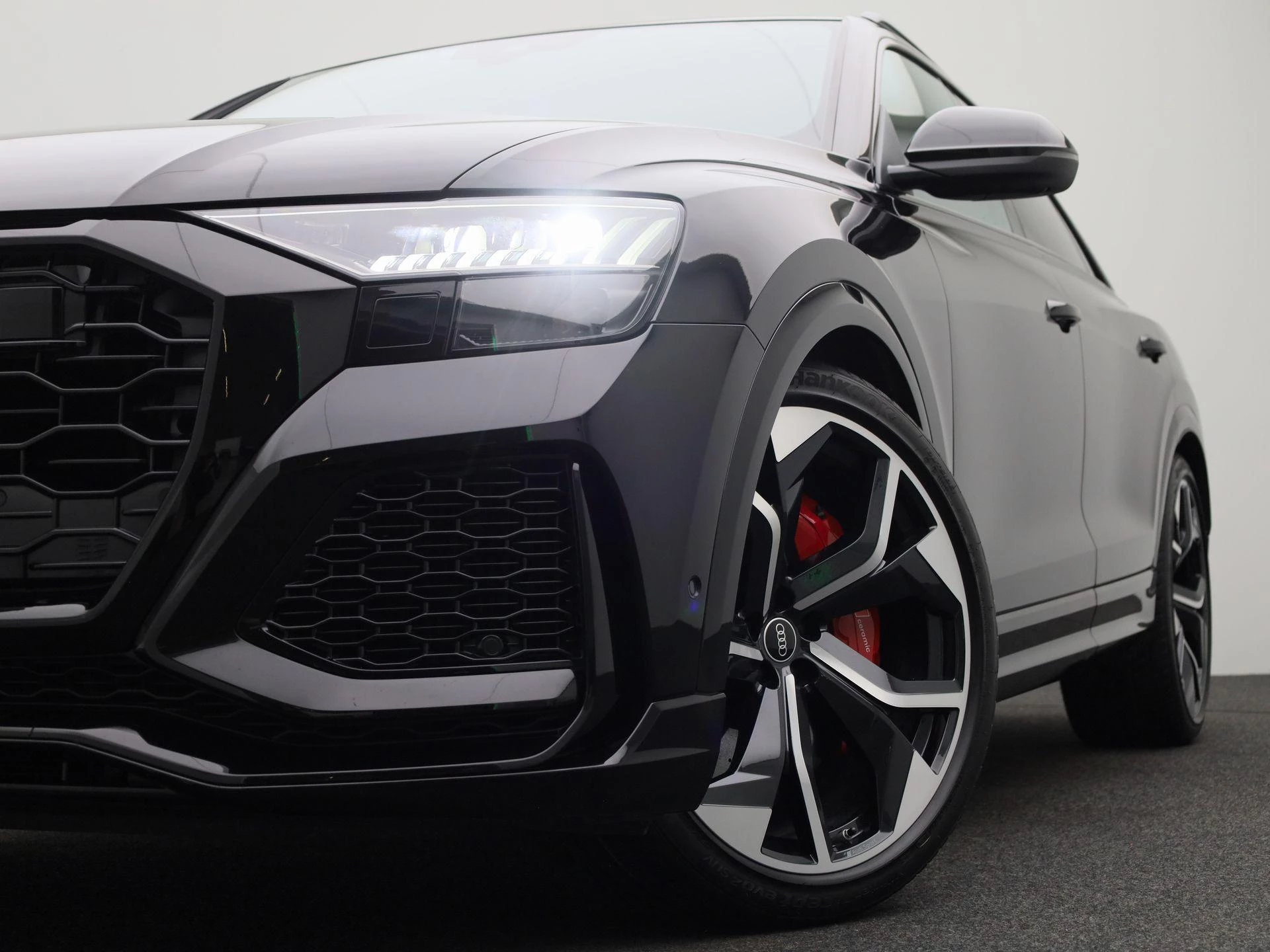 Audi-Q8-image-70