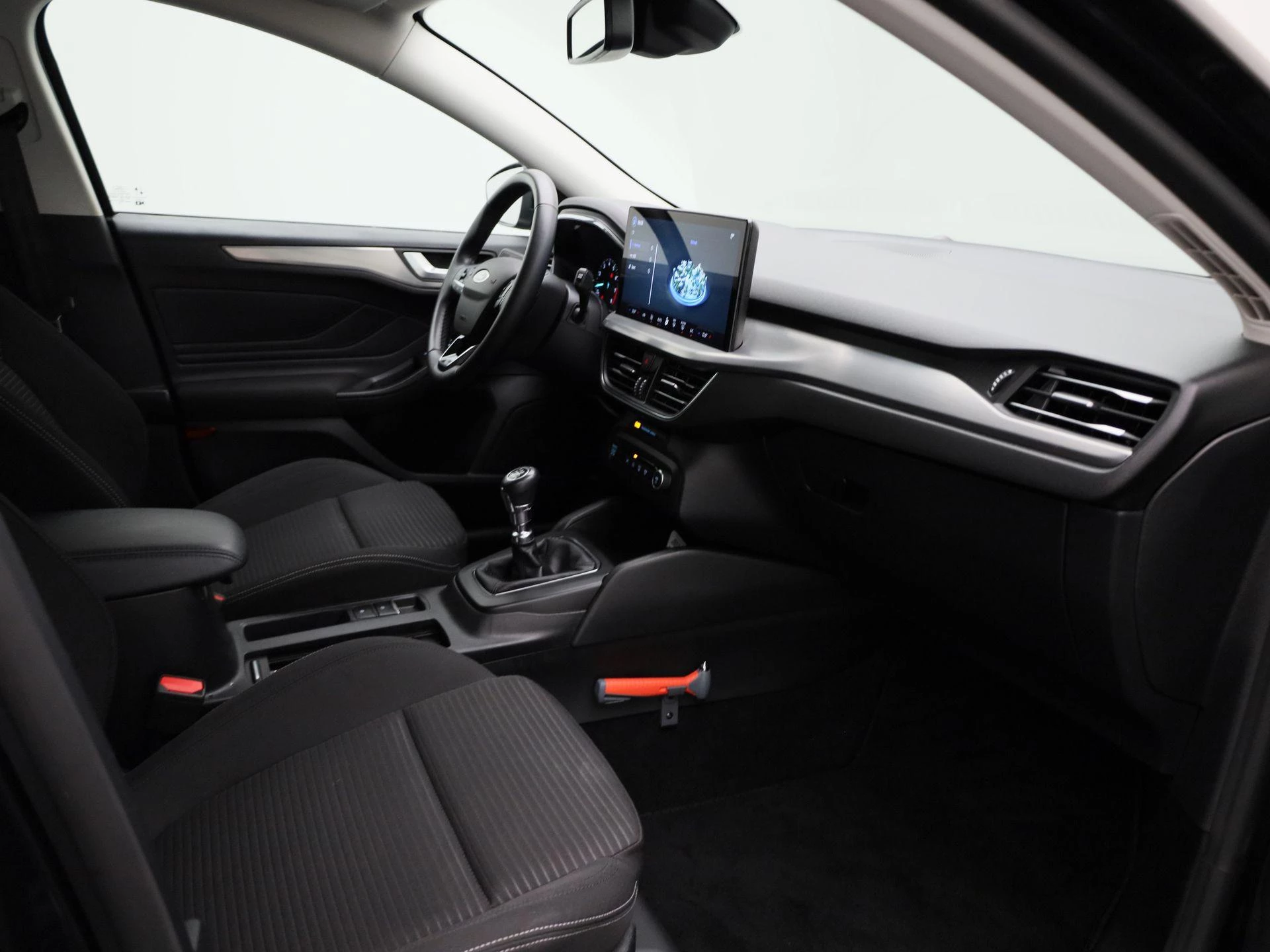 Ford Focus Wagon 1.0 EcoBoost Hybrid Titanium