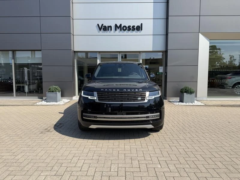 Land Rover-Range Rover-image-1