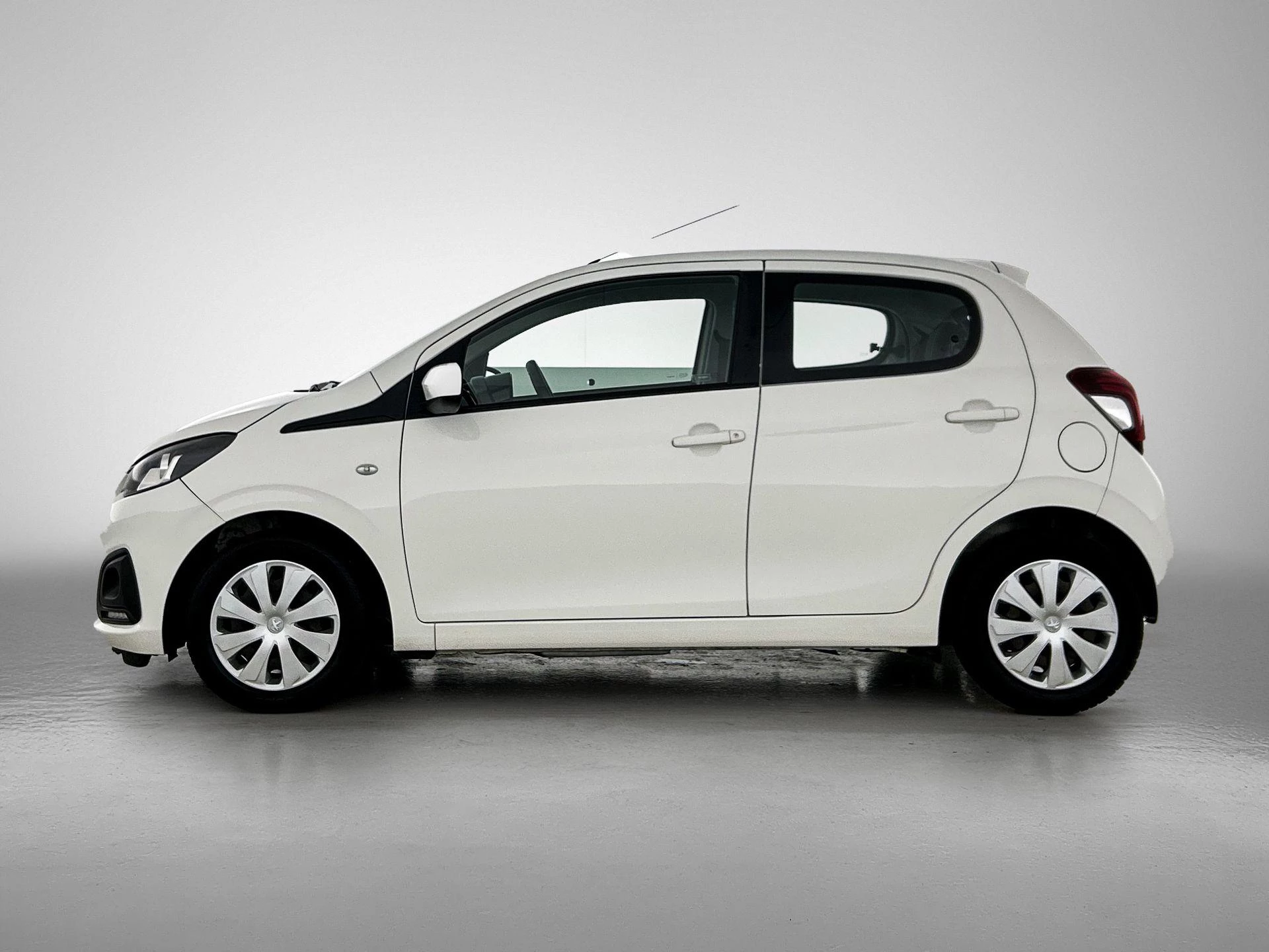 Peugeot-108-image-1