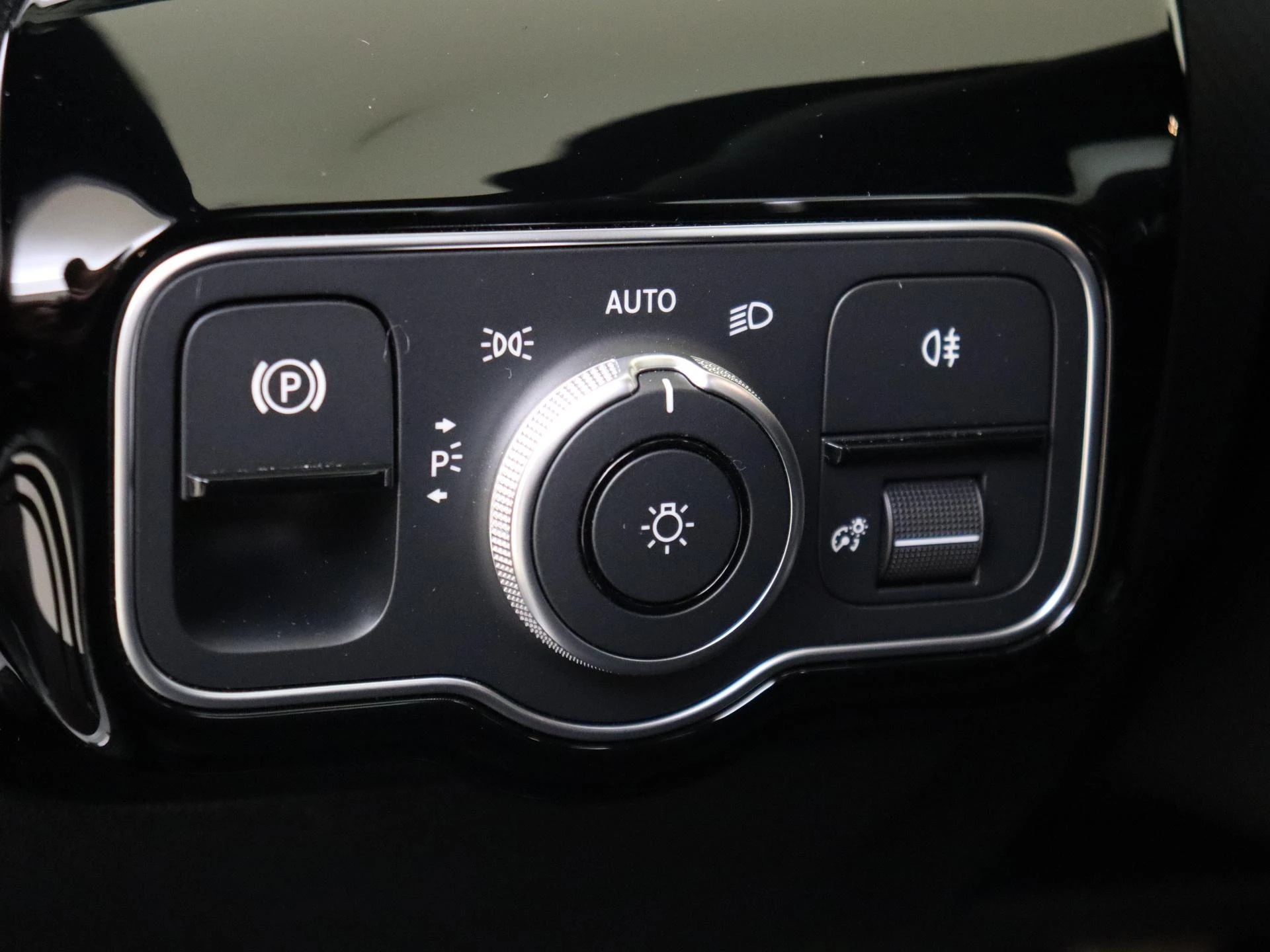 Mercedes-Benz-A-Klasse-image-24
