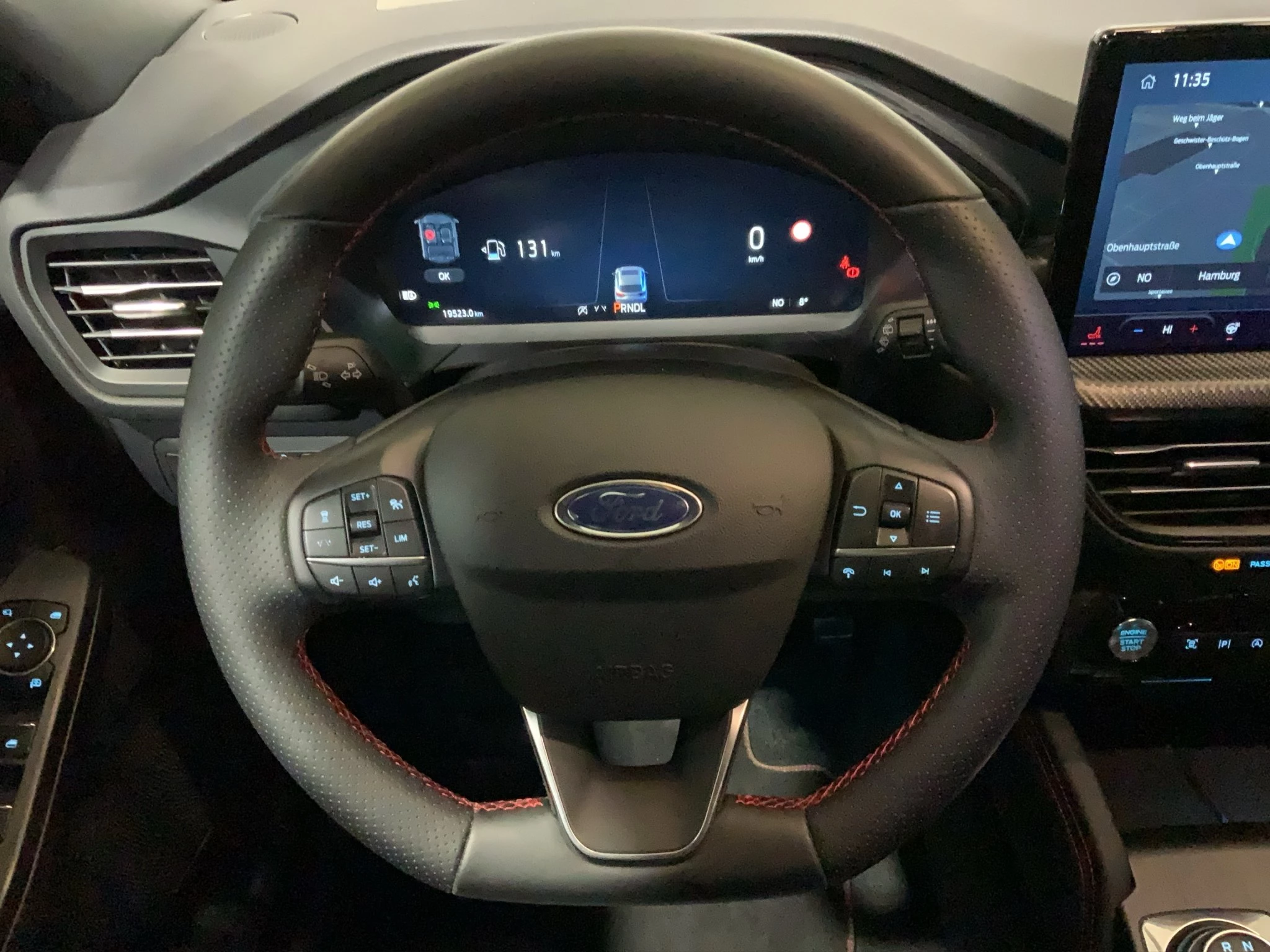 Ford Kuga ST-Line X Aut.*360GRAD*LED-MATRIX*NAVI*GRA*WINTER-PKT.