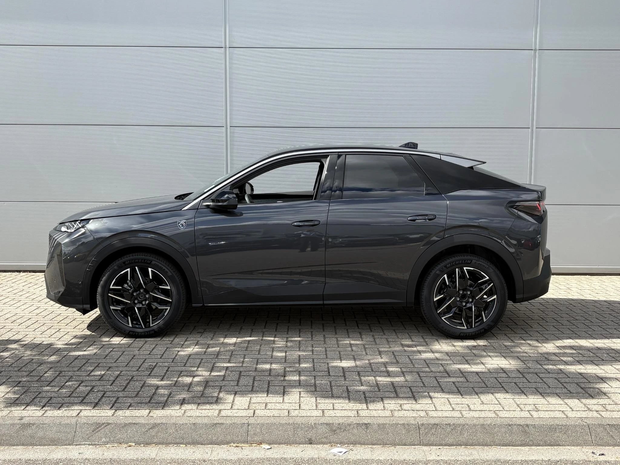 Peugeot-3008-image-2