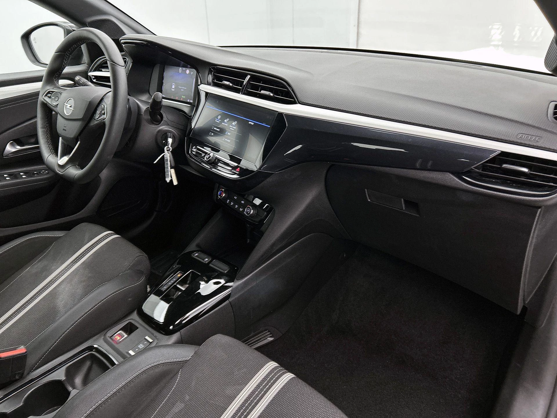 Opel-Corsa-image-20