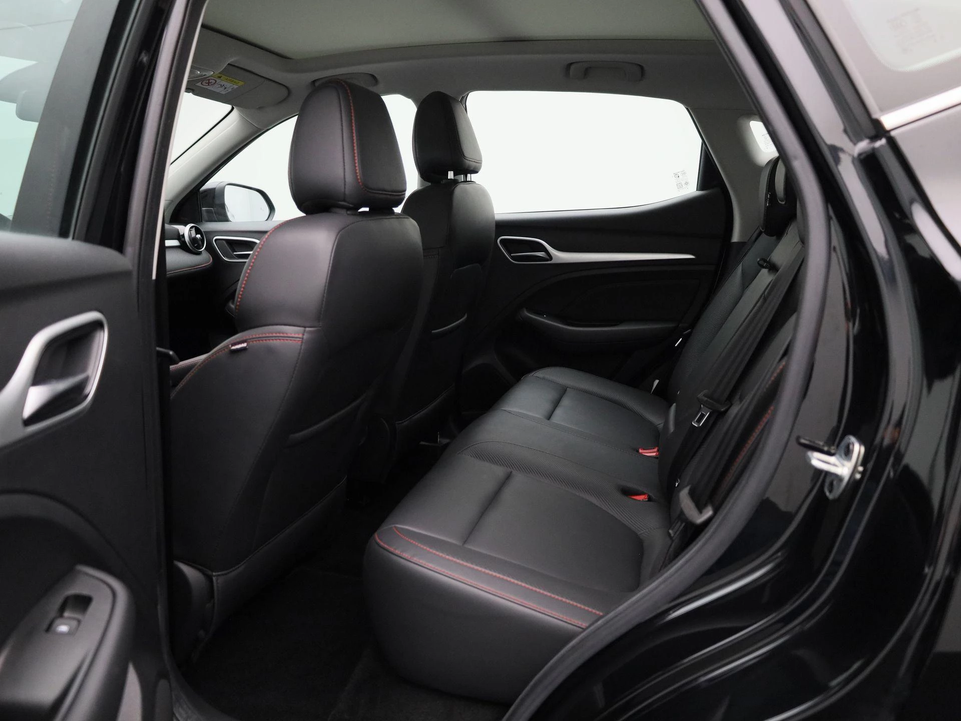 MG-ZS EV-image-9