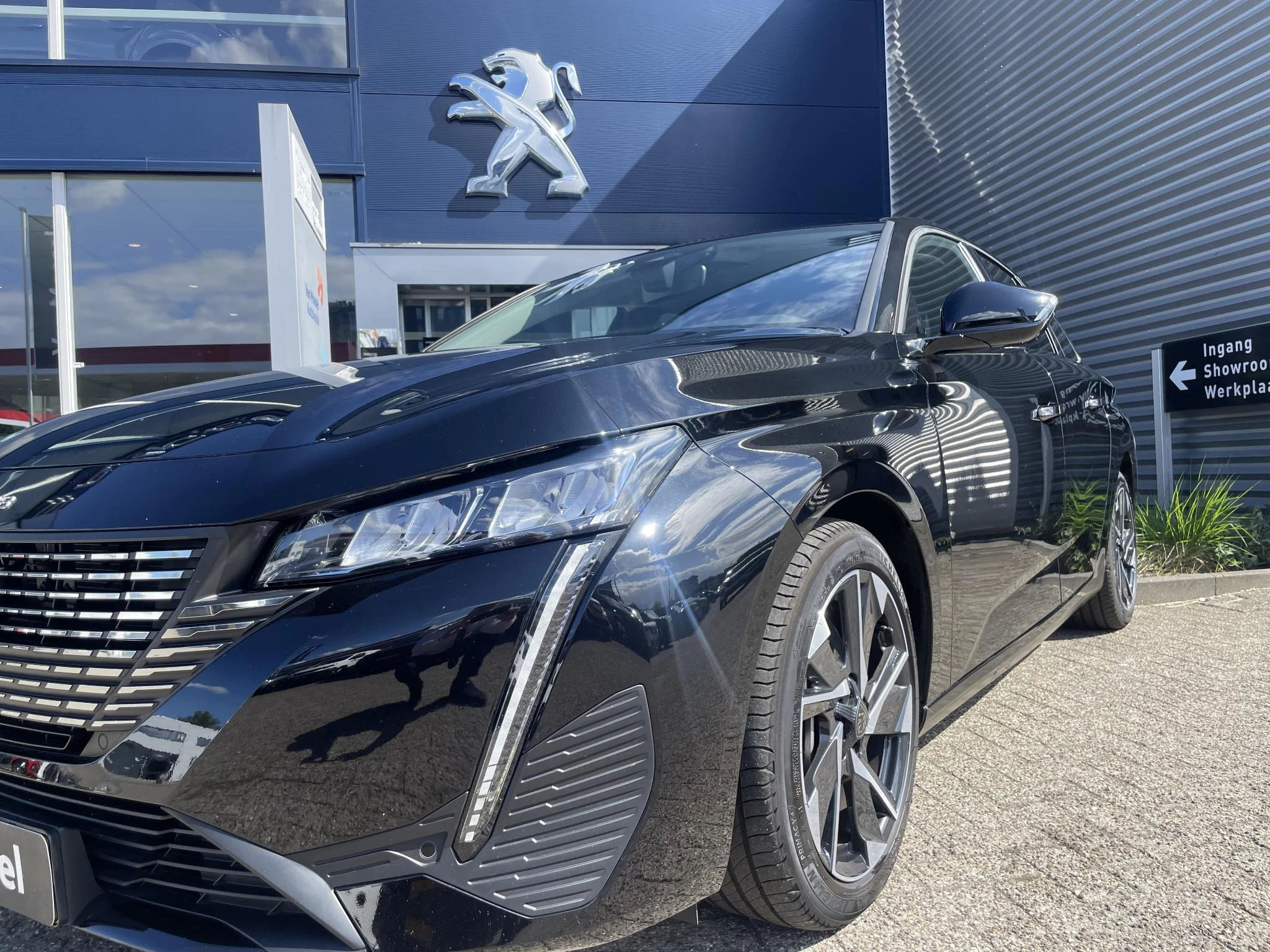 Peugeot 308 SW 1.6 Plug-in Hybrid 180 Allure Avantage
