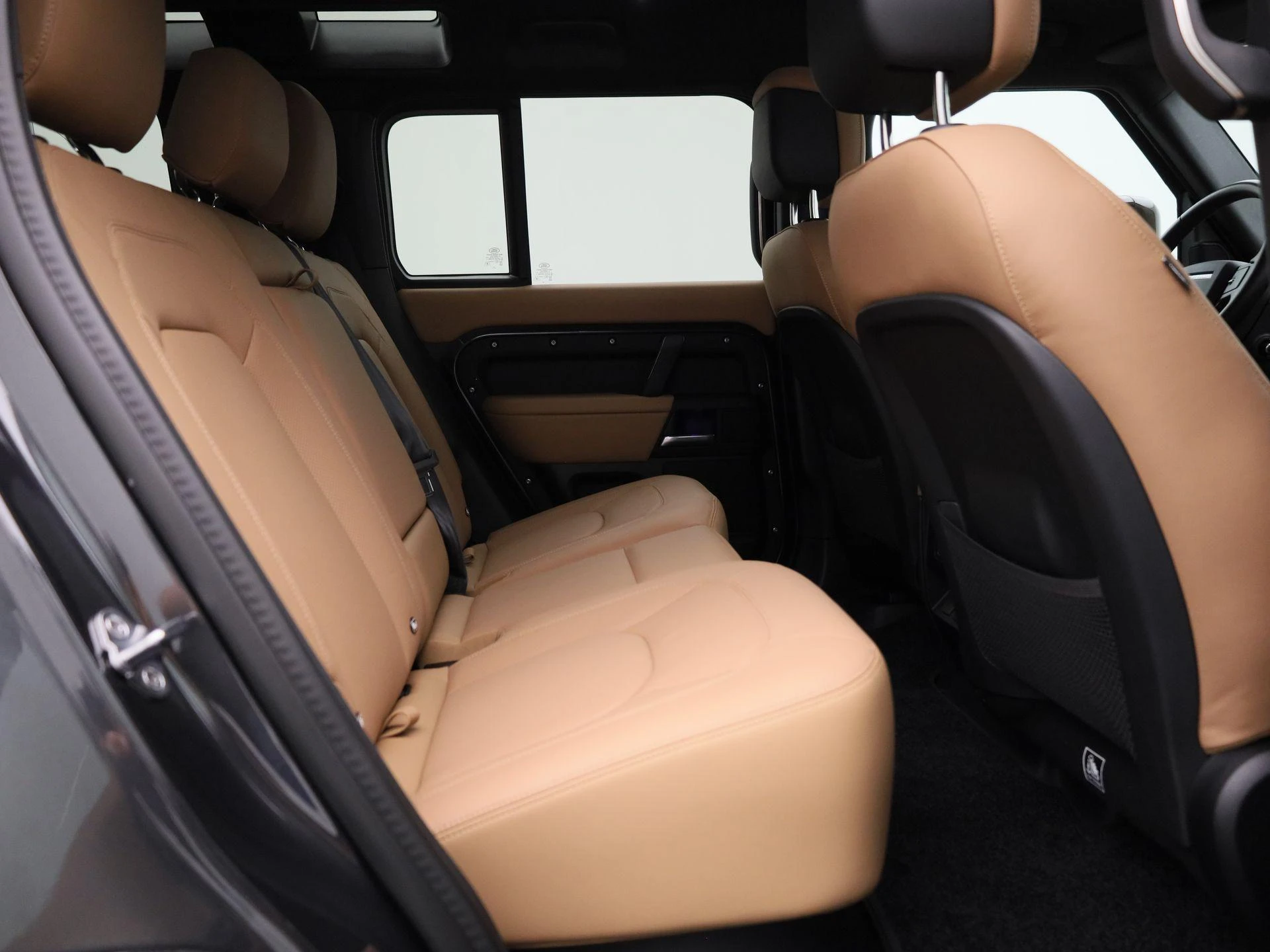 Land Rover-Defender-image-53