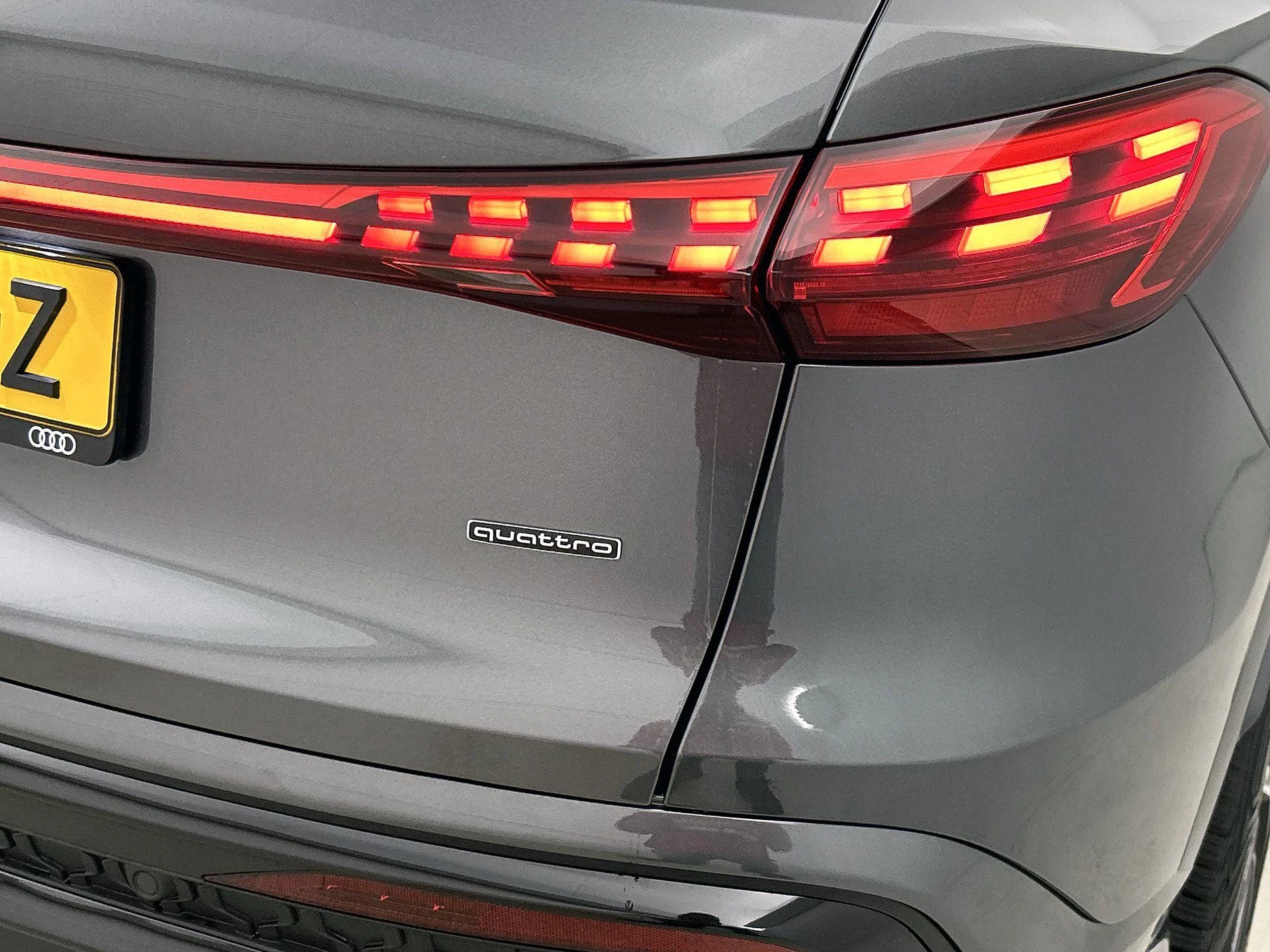 Audi Q5 Sportback 2.0 TFSI e-hybrid quattro S edition Competition
