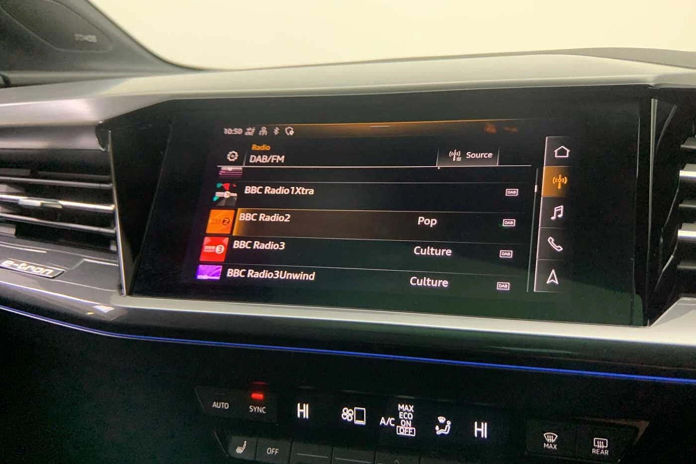 Audi-Q4 e-tron-image-15