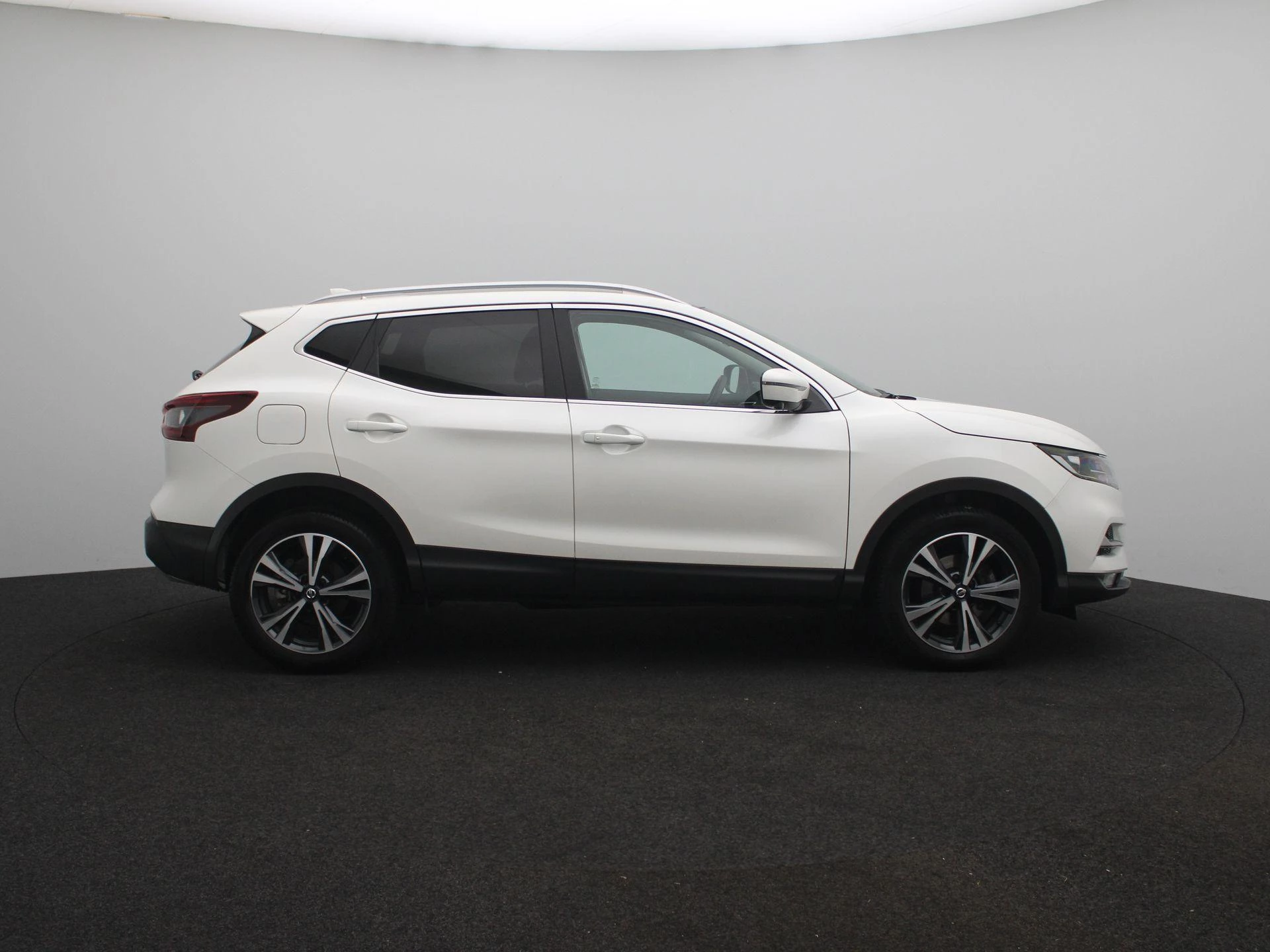 Nissan-QASHQAI-image-6