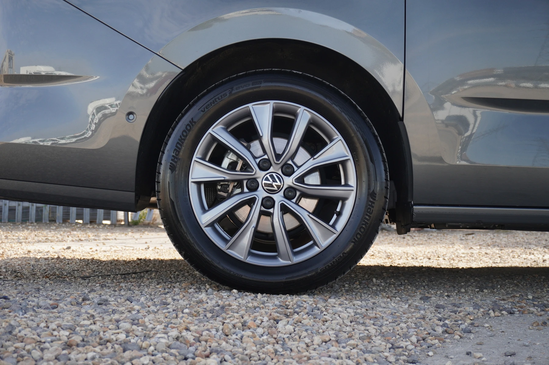 Volkswagen-California-image-27