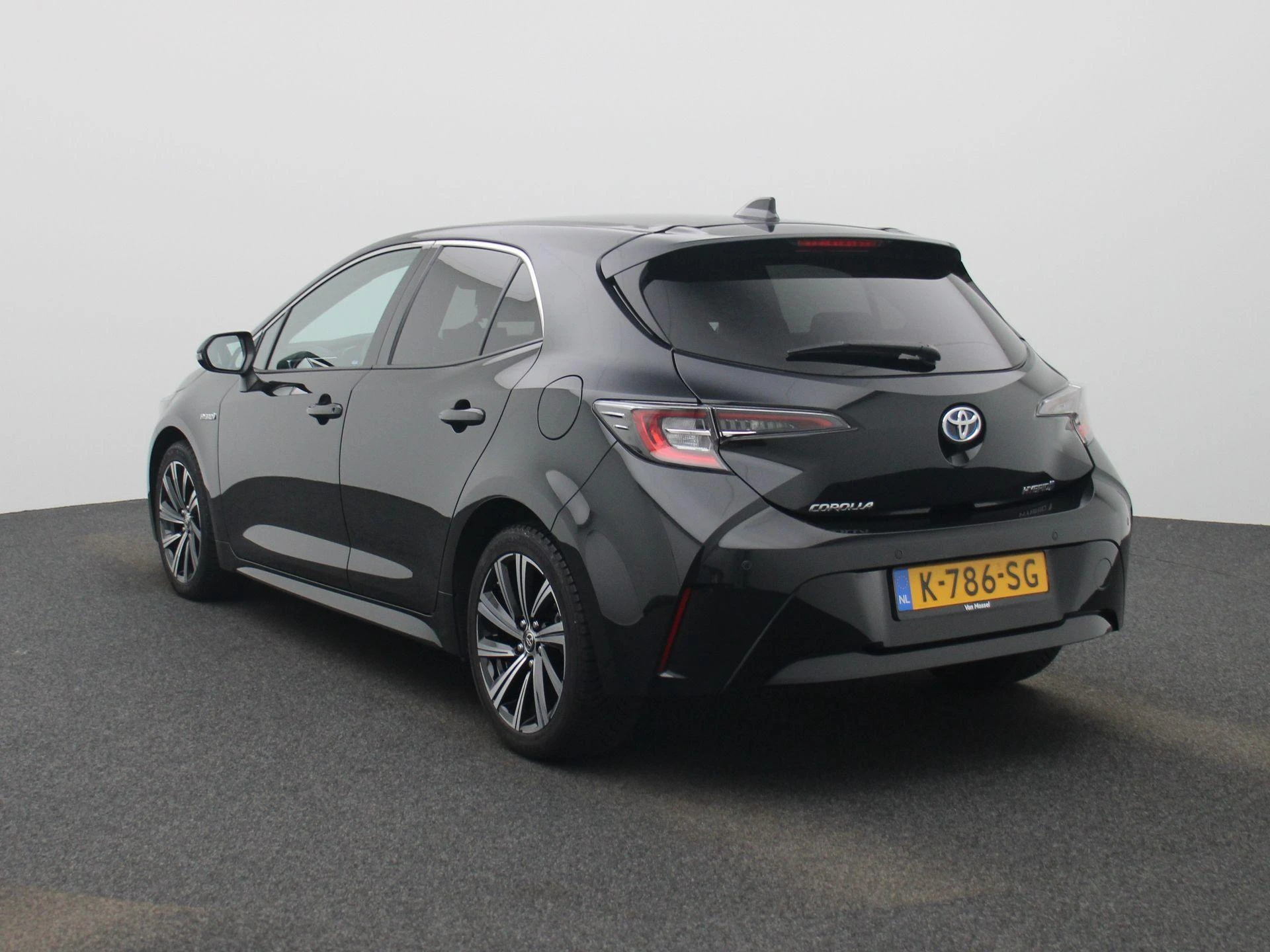 Toyota Corolla 1.8 Hybrid Business Plus