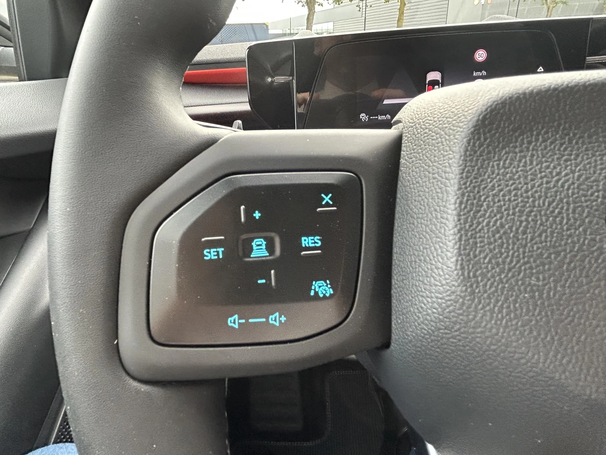 Ford-Explorer-image-13